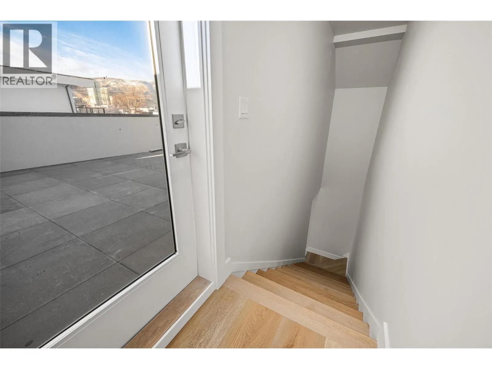 943 Fuller Avenue Unit# 1