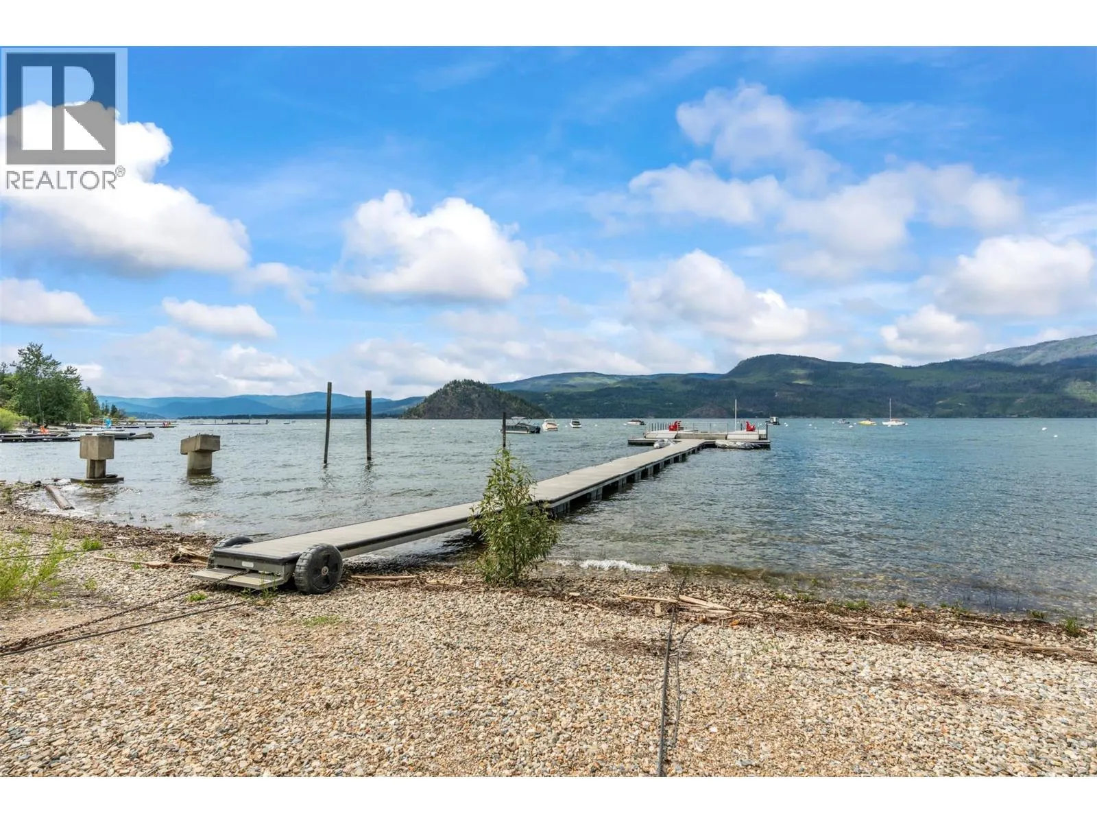 2479 Eagle Bay Road Unit# 16