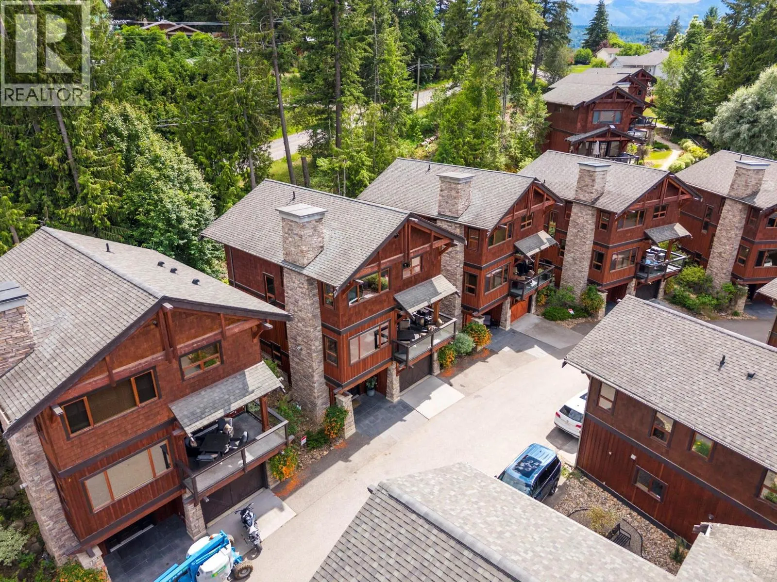 2479 Eagle Bay Road Unit# 16
