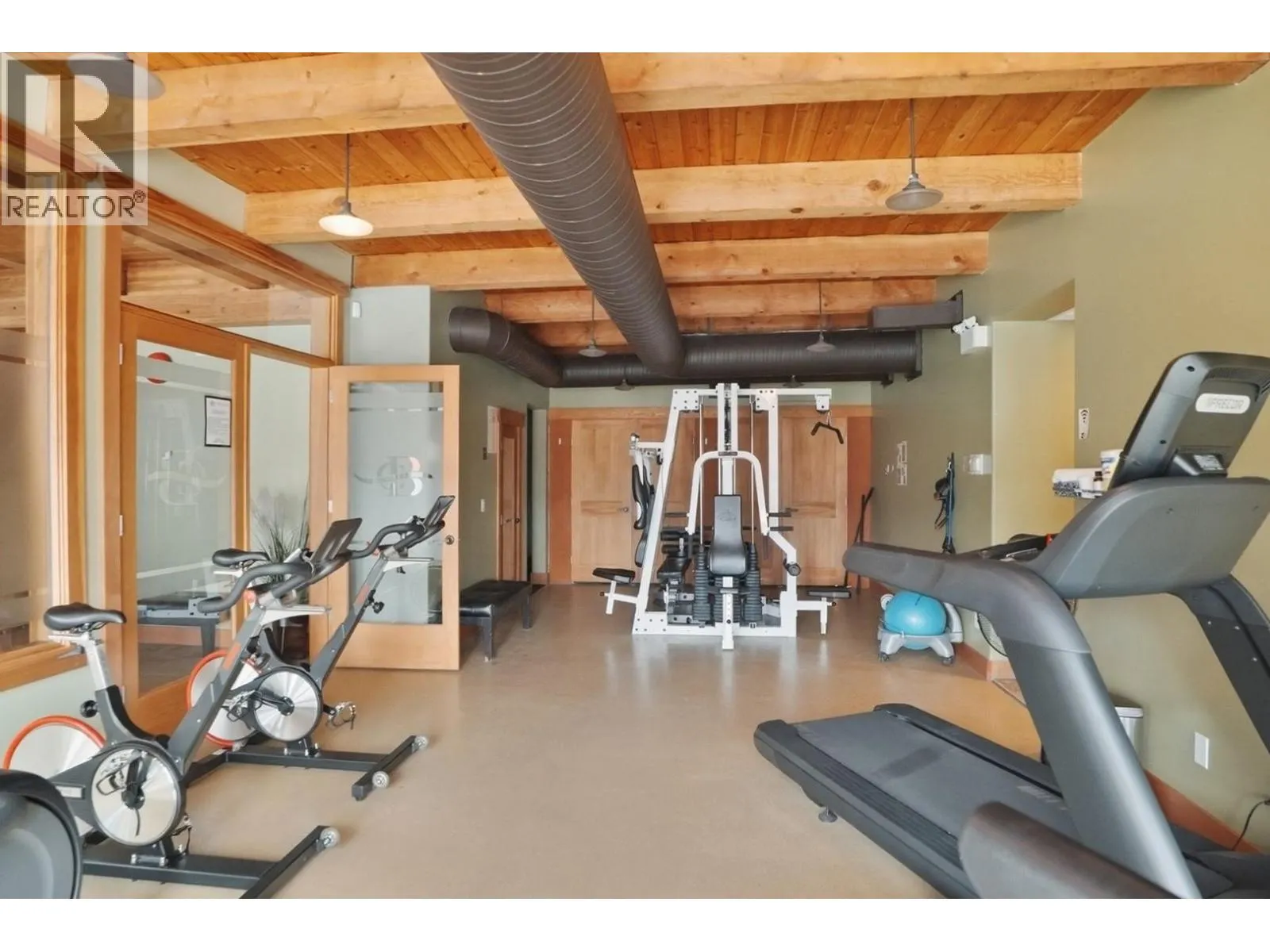 2479 Eagle Bay Road Unit# 16
