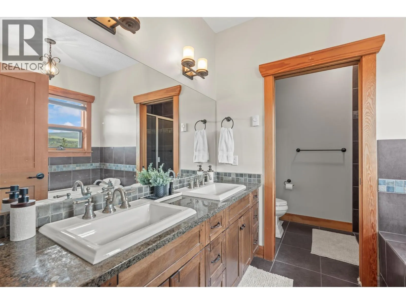 2479 Eagle Bay Road Unit# 16