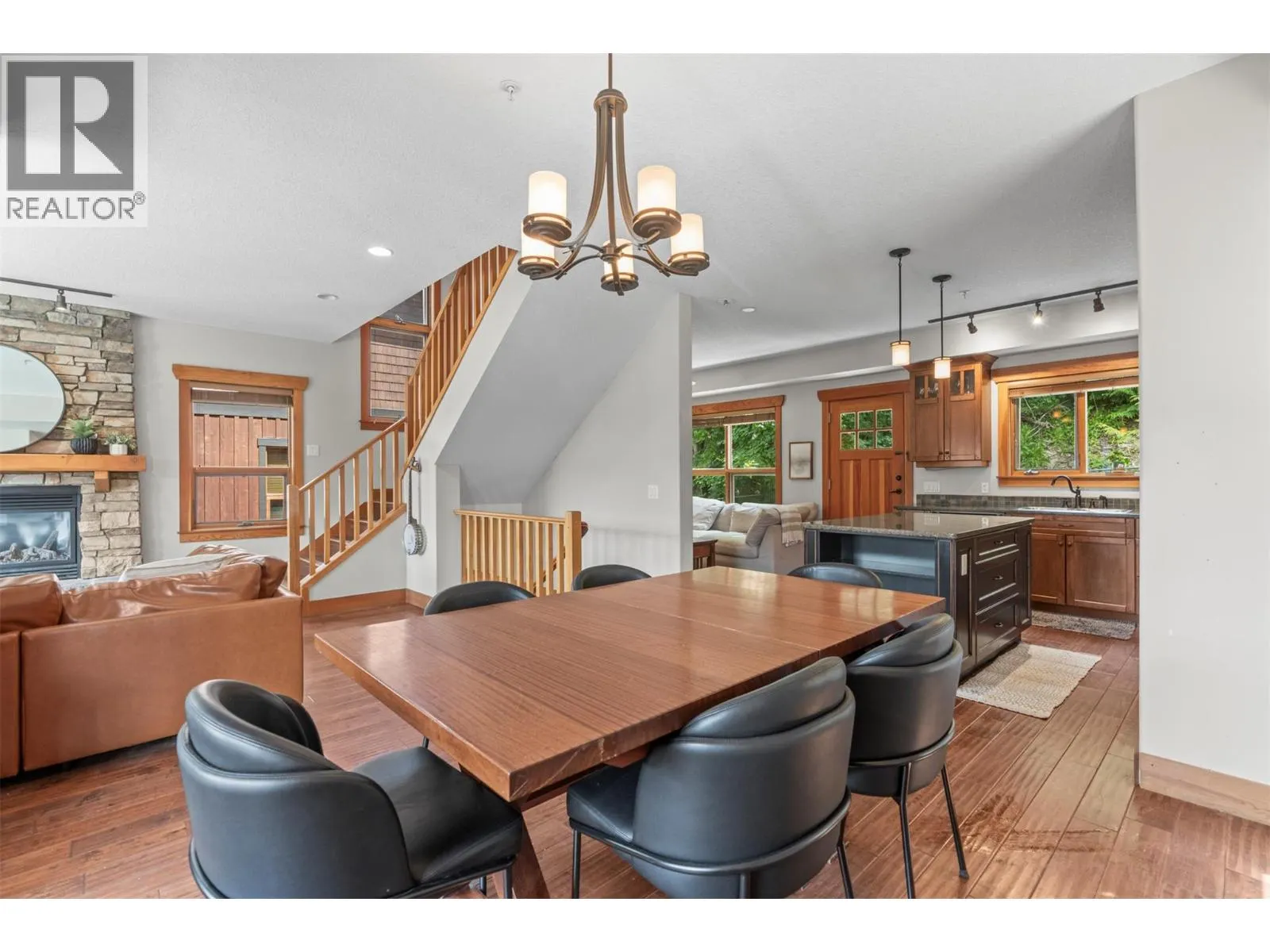 2479 Eagle Bay Road Unit# 16