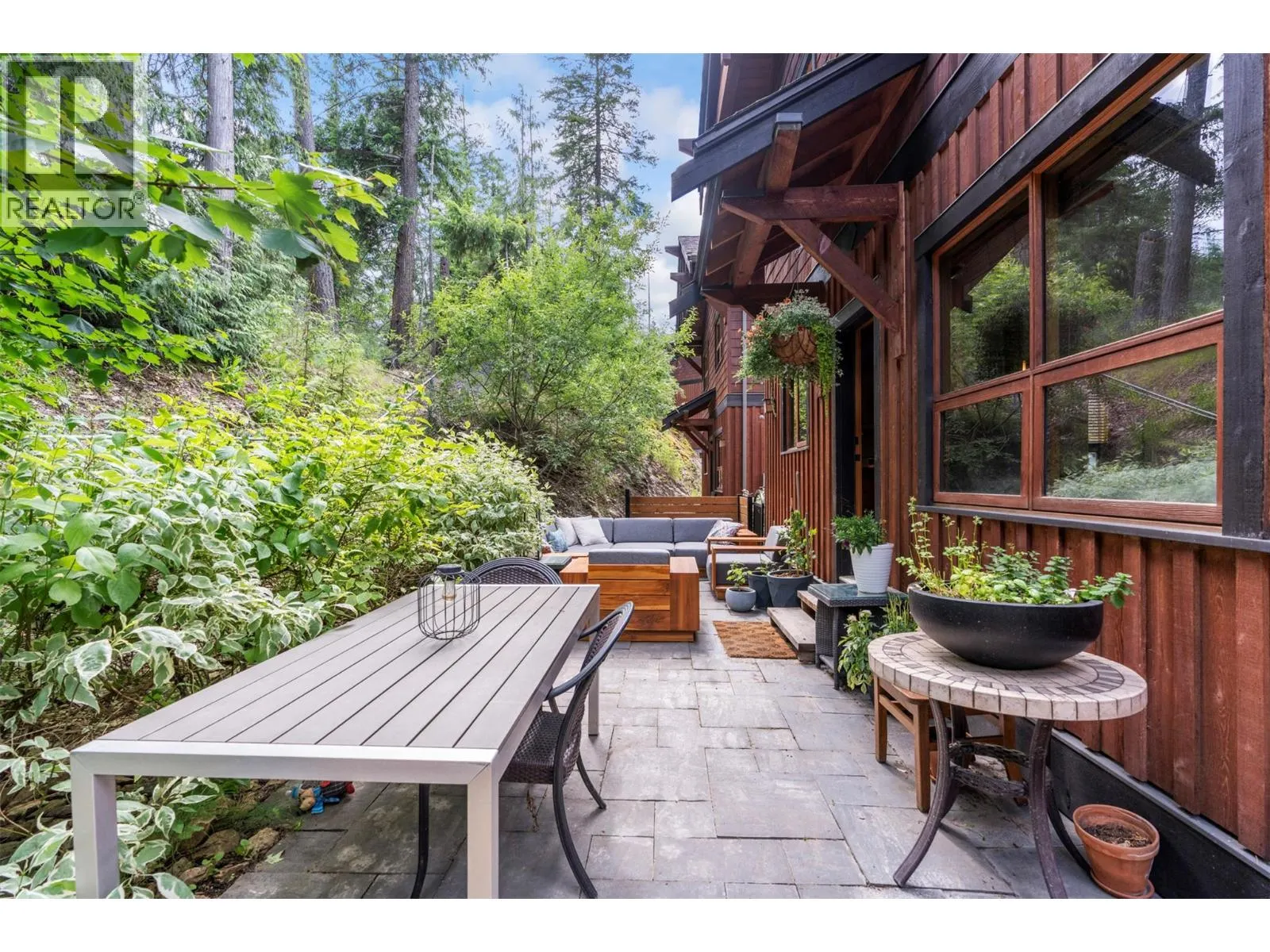 2479 Eagle Bay Road Unit# 16