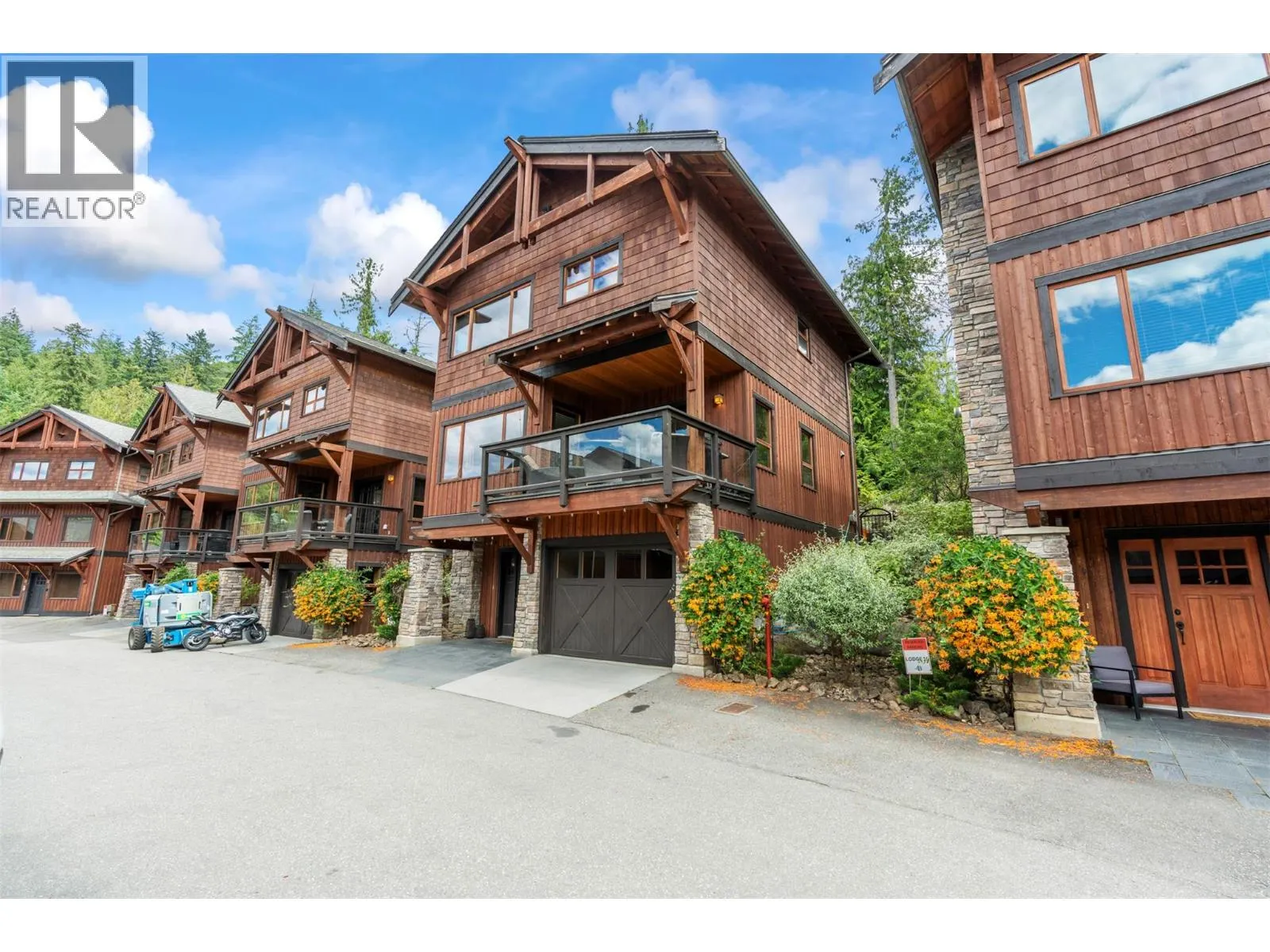 2479 Eagle Bay Road Unit# 16