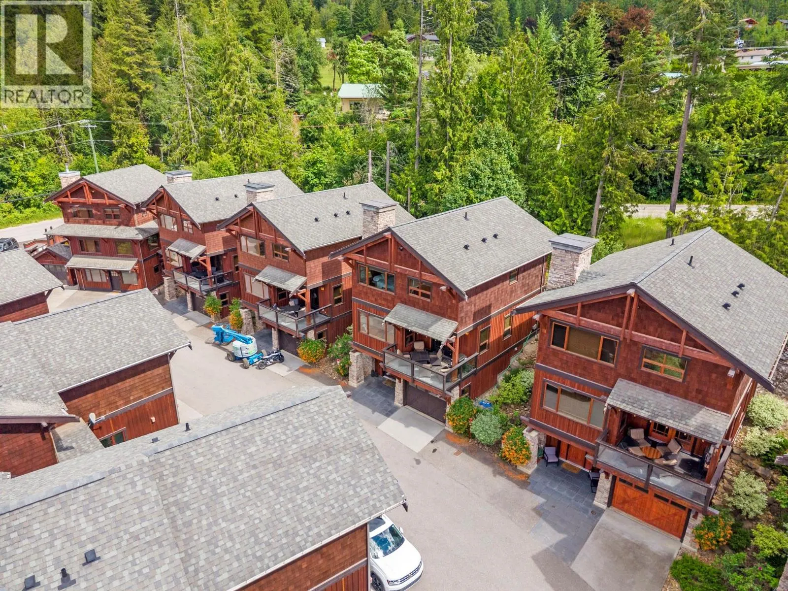 2479 Eagle Bay Road Unit# 16
