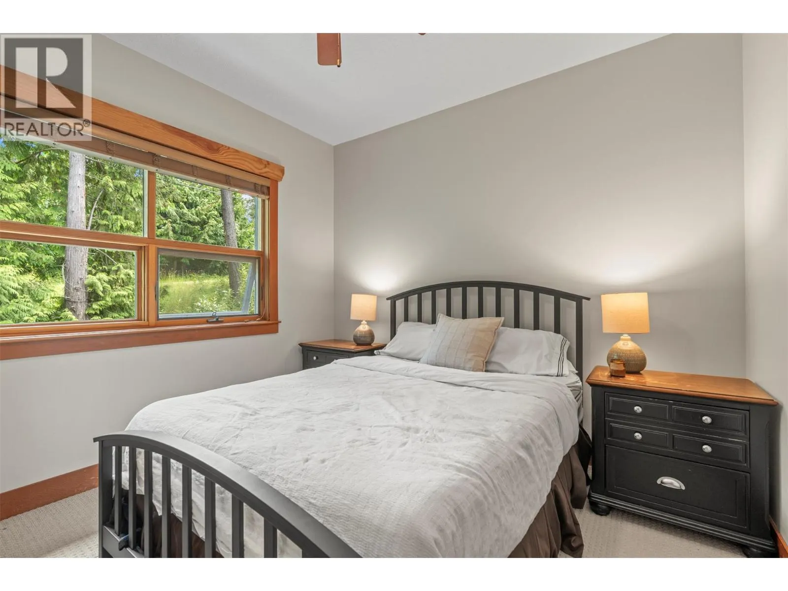 2479 Eagle Bay Road Unit# 16