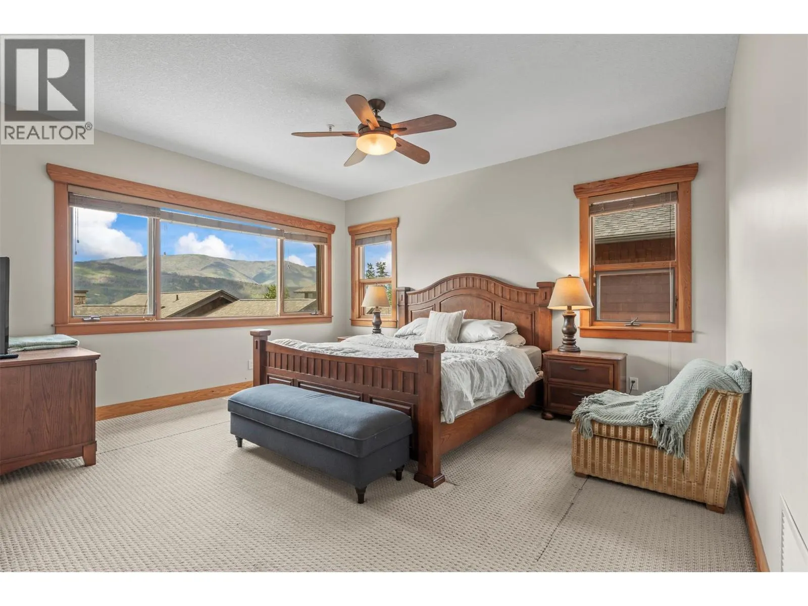 2479 Eagle Bay Road Unit# 16