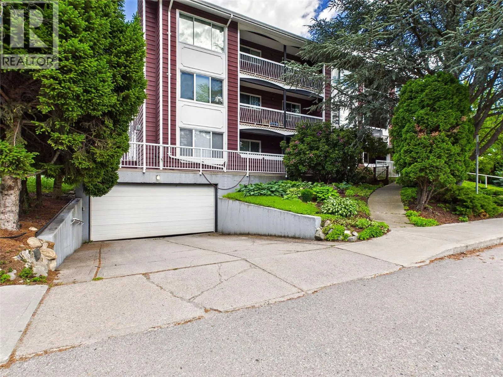 620 Second Street Unit# 304