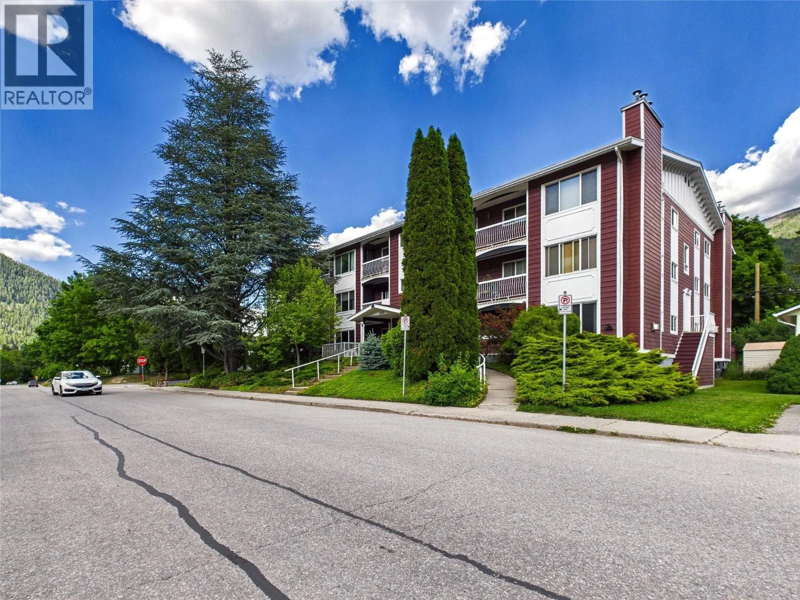 620 Second Street Unit# 304