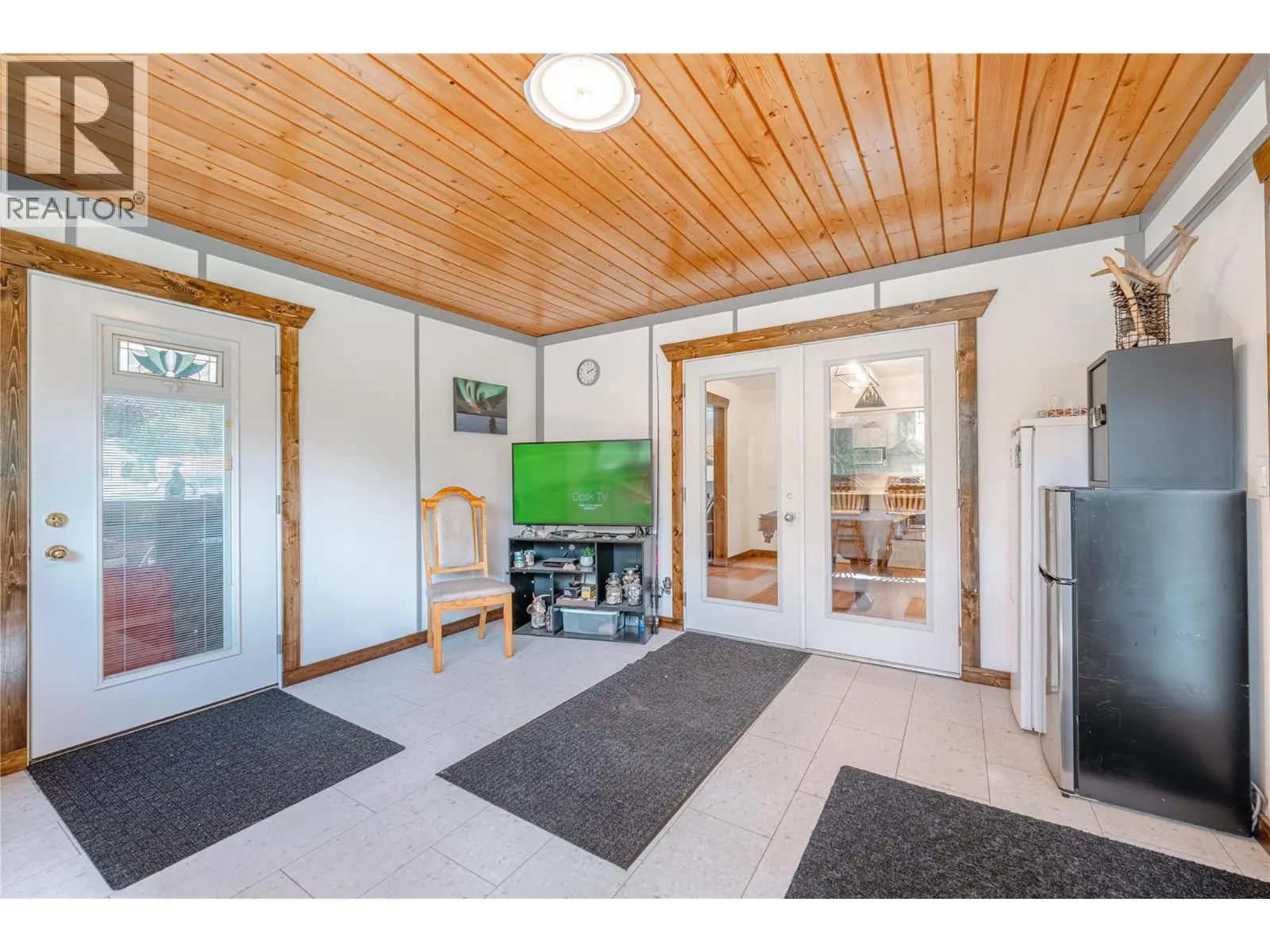 162 Pearkes Drive