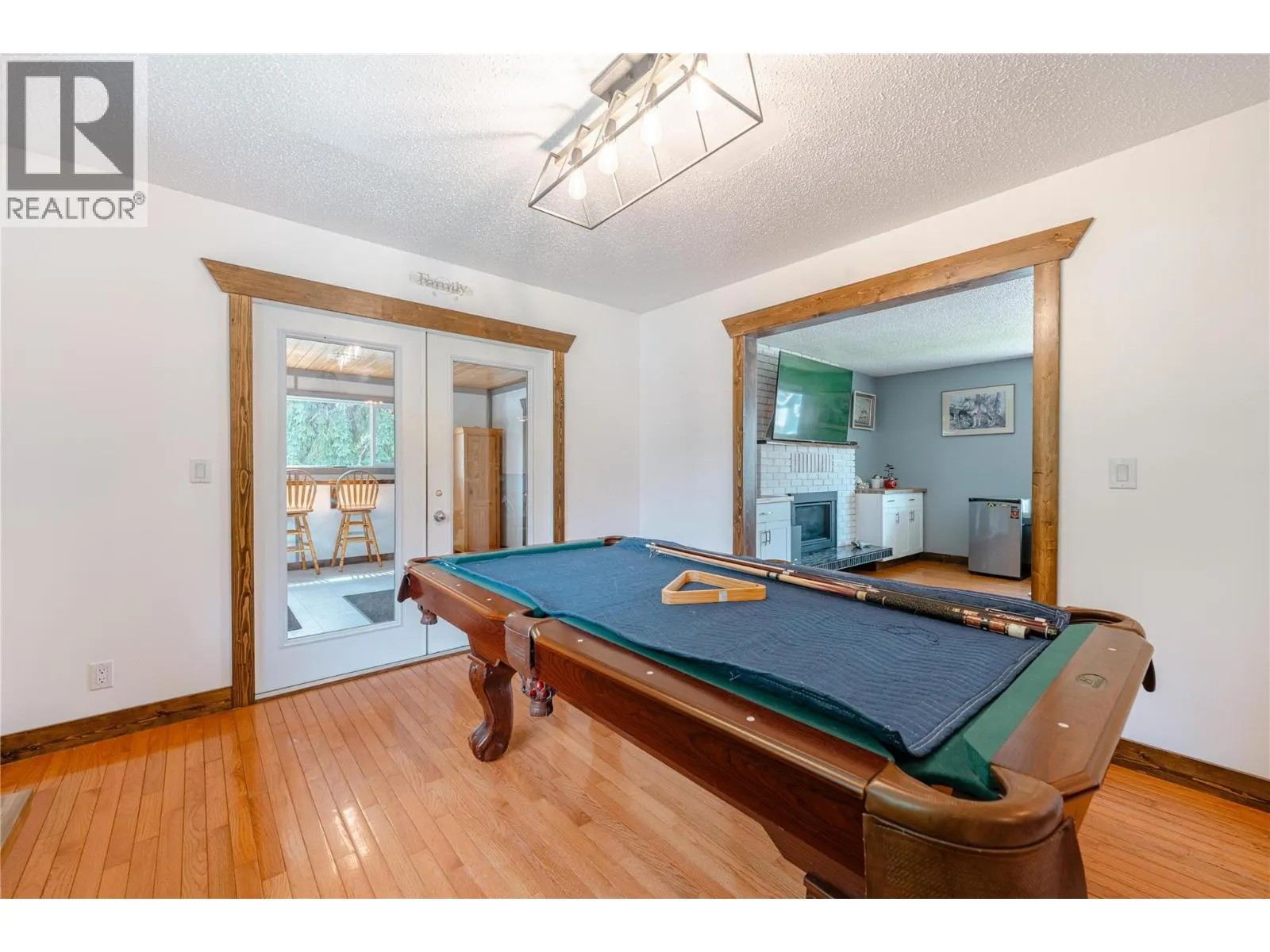 162 Pearkes Drive