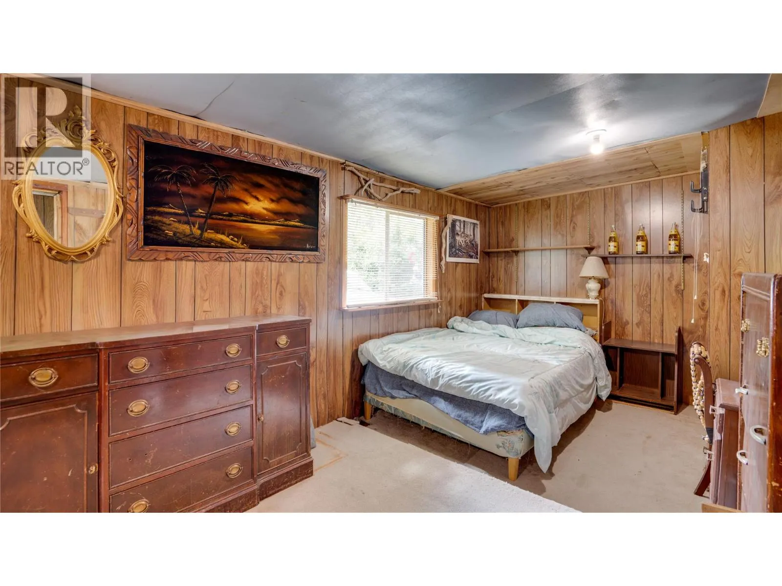 686 Powell Road