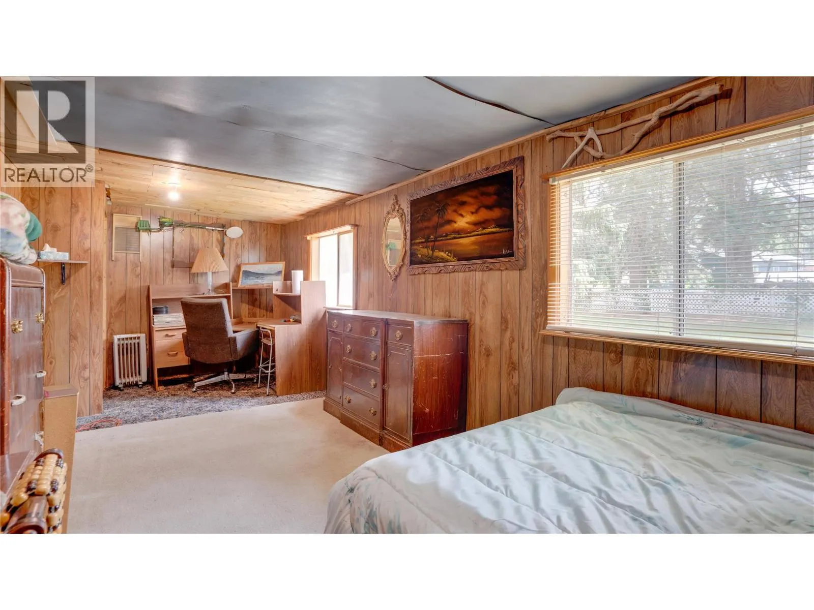 686 Powell Road