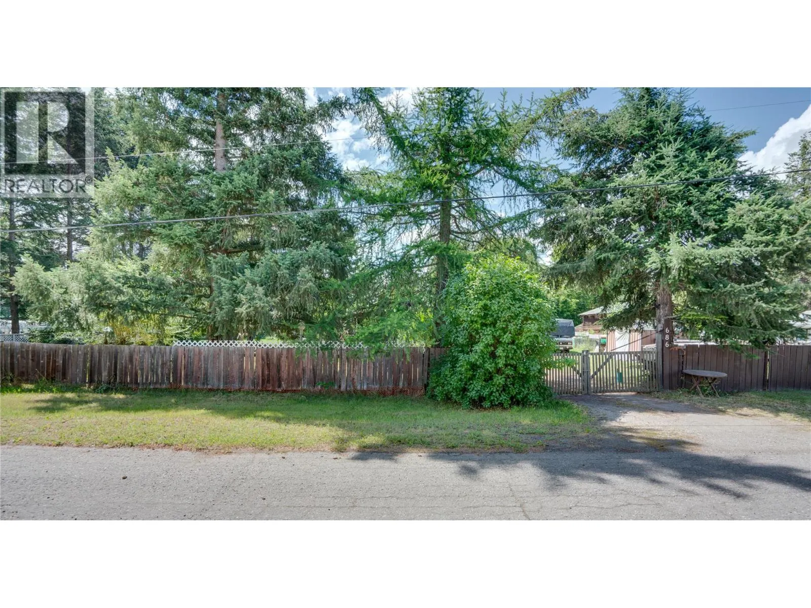 686 Powell Road