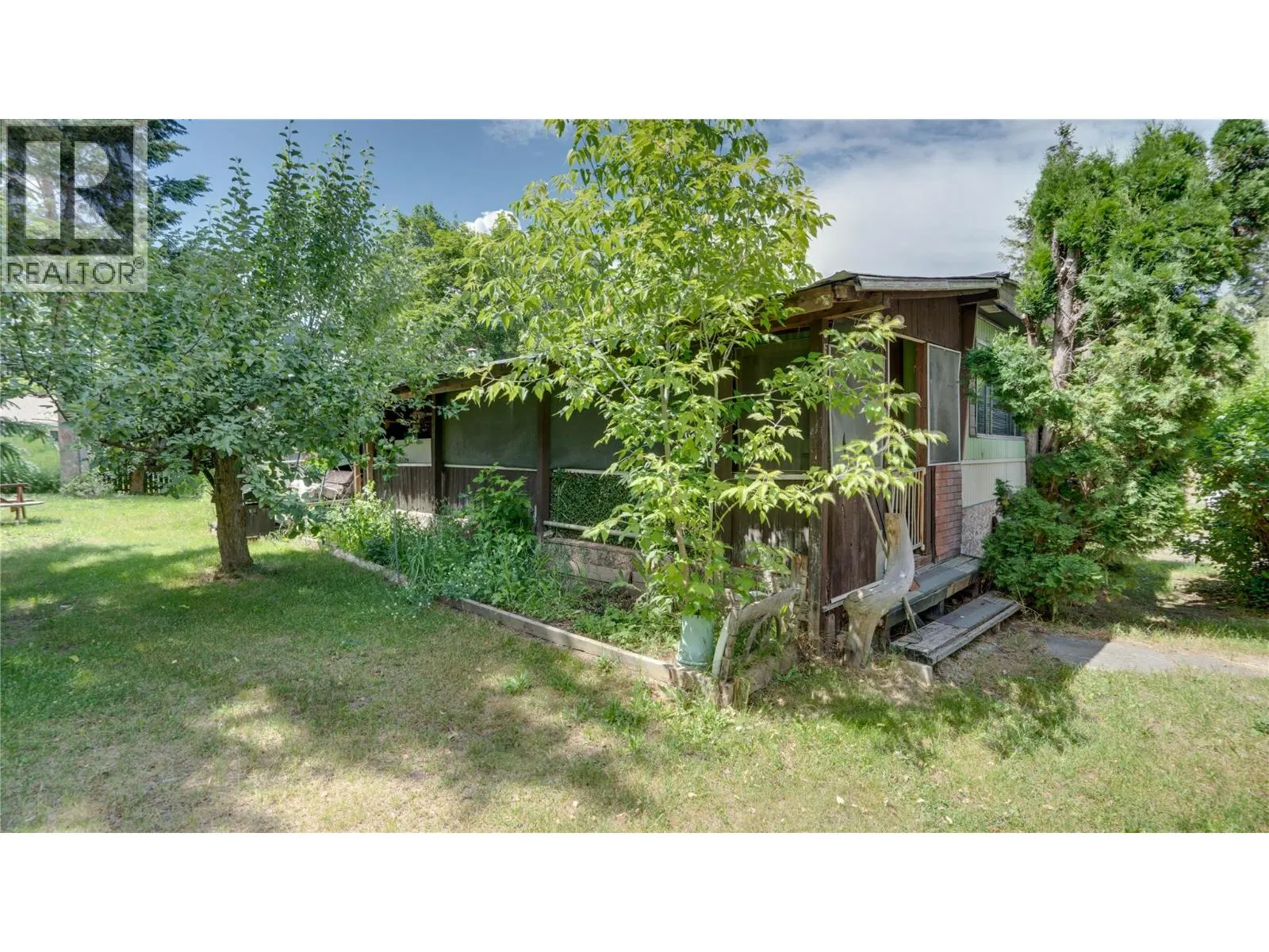 686 Powell Road