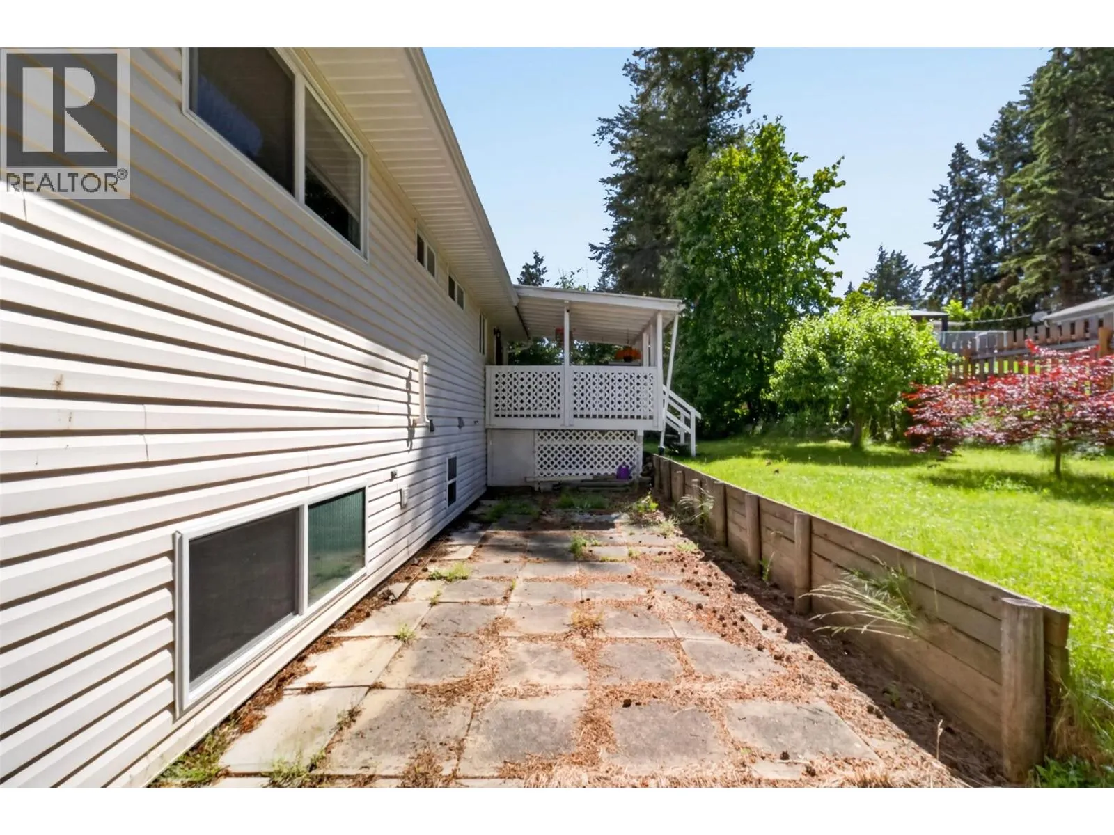 2250 Auto Road SE
