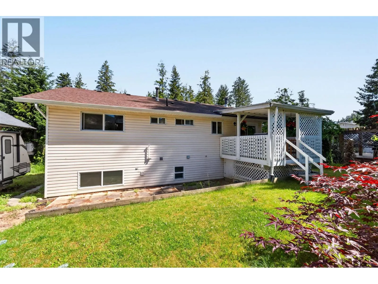 2250 Auto Road SE