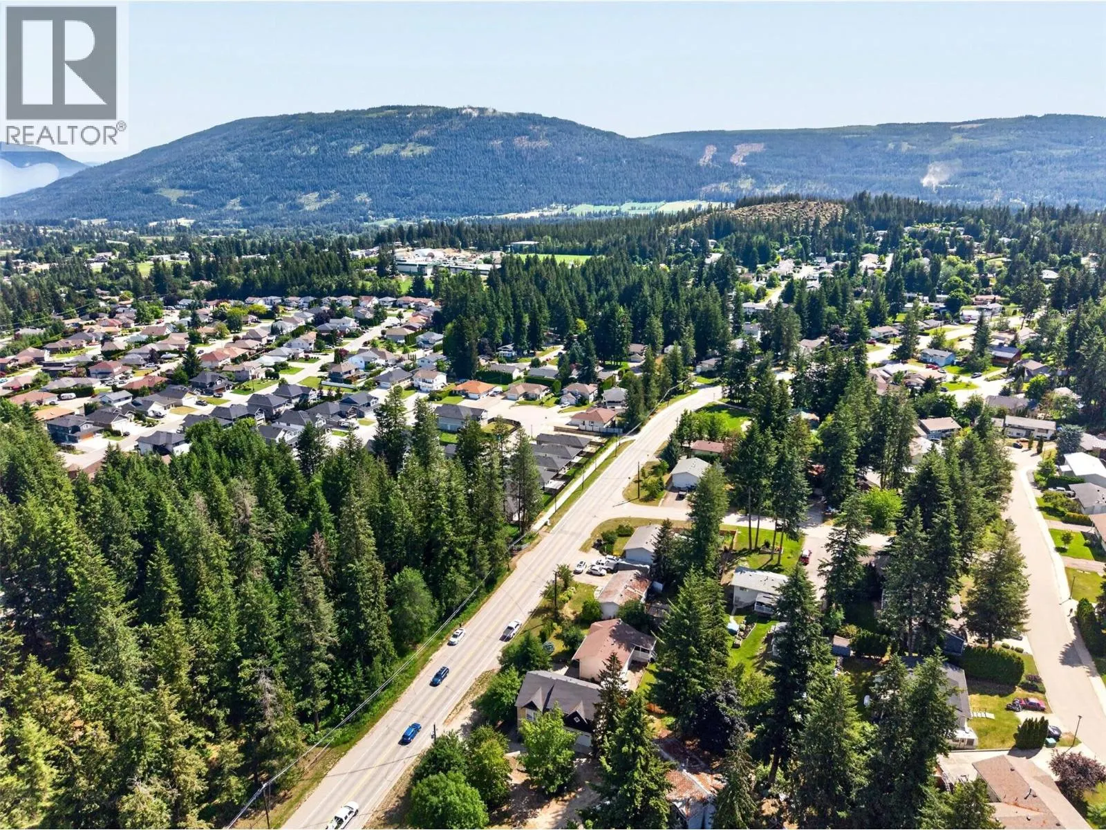 2250 Auto Road SE