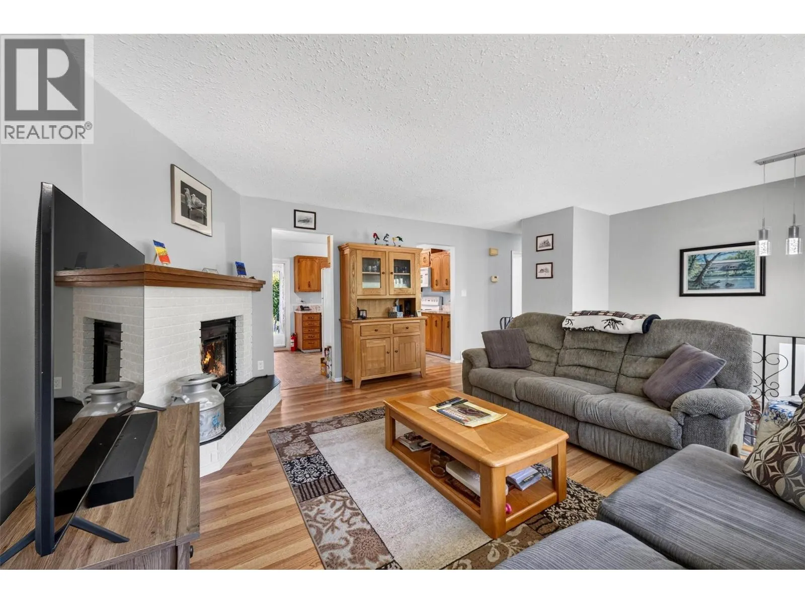 2250 Auto Road SE