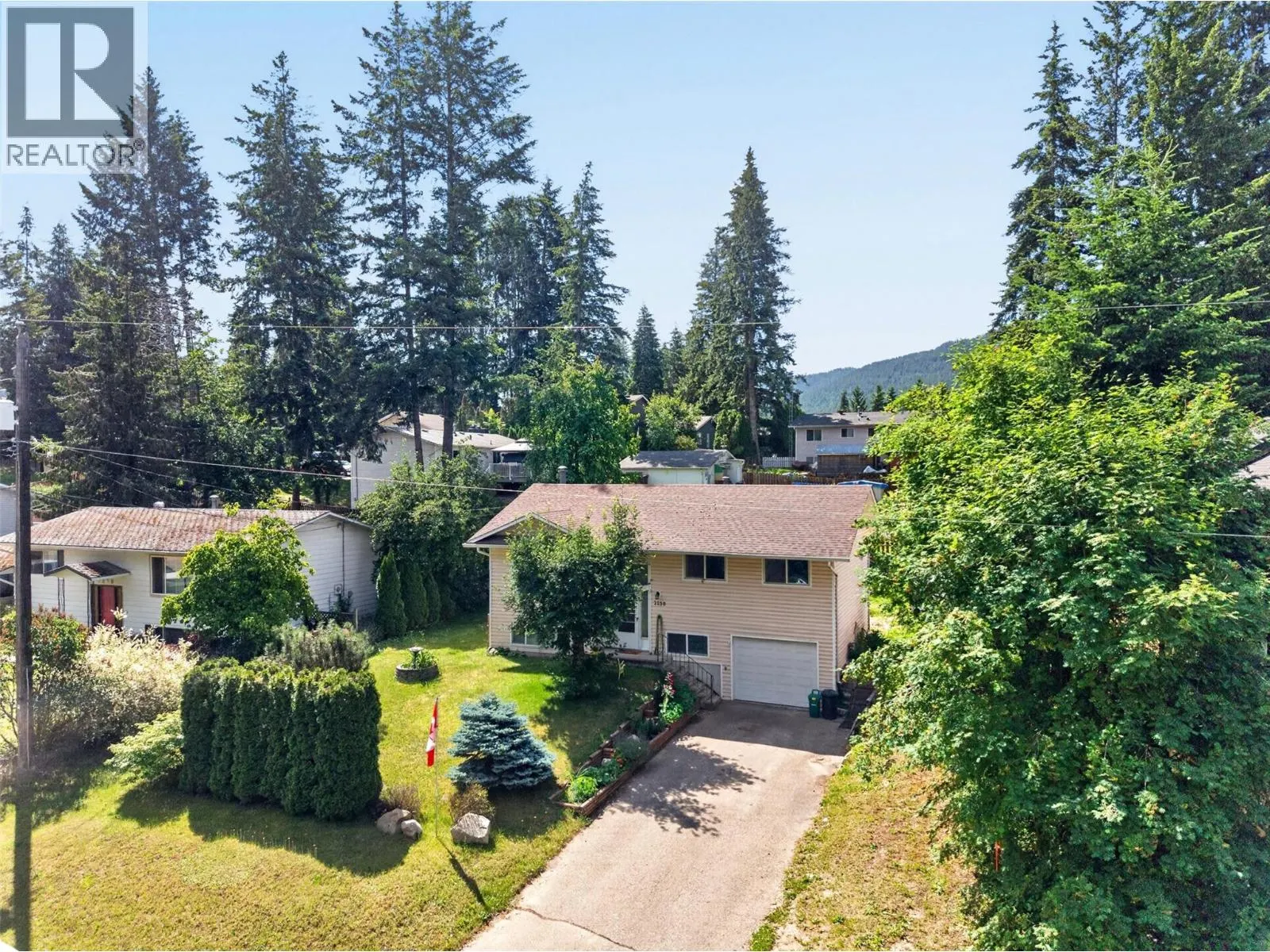 2250 Auto Road SE