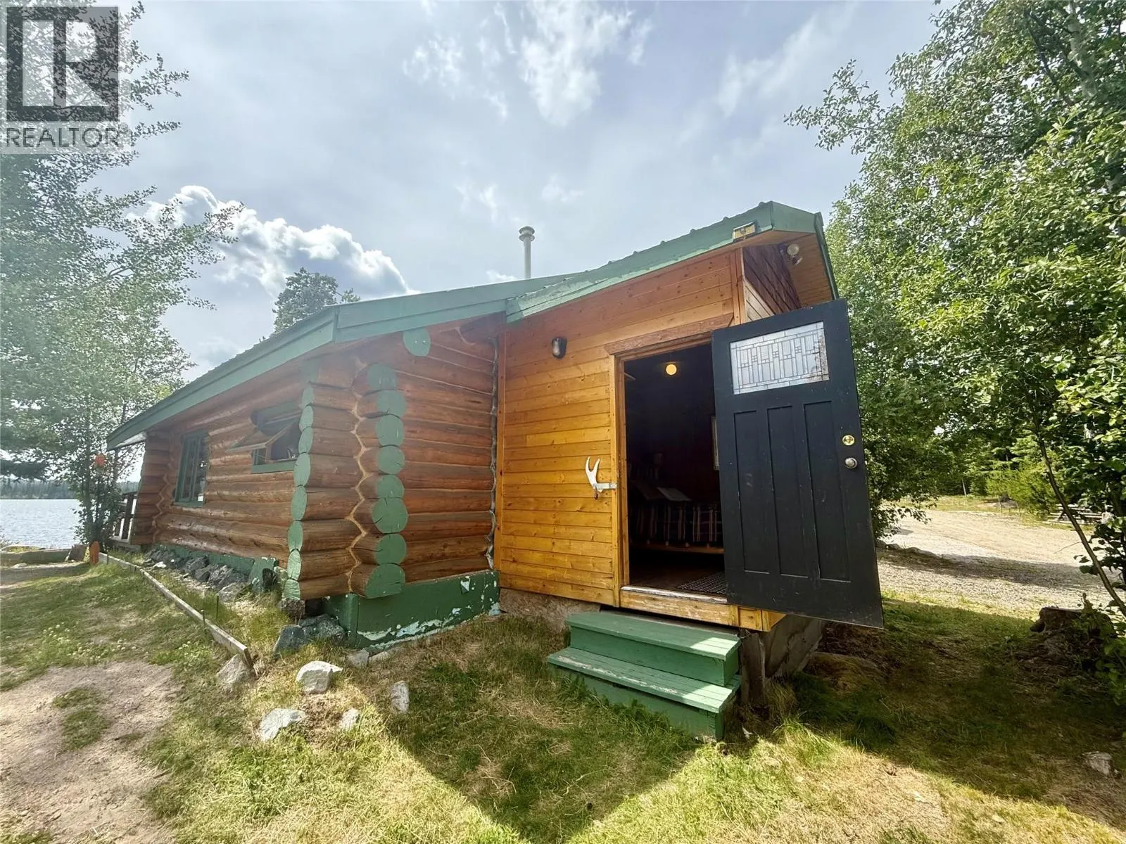 Cabin 4 Hatheume Lake Road