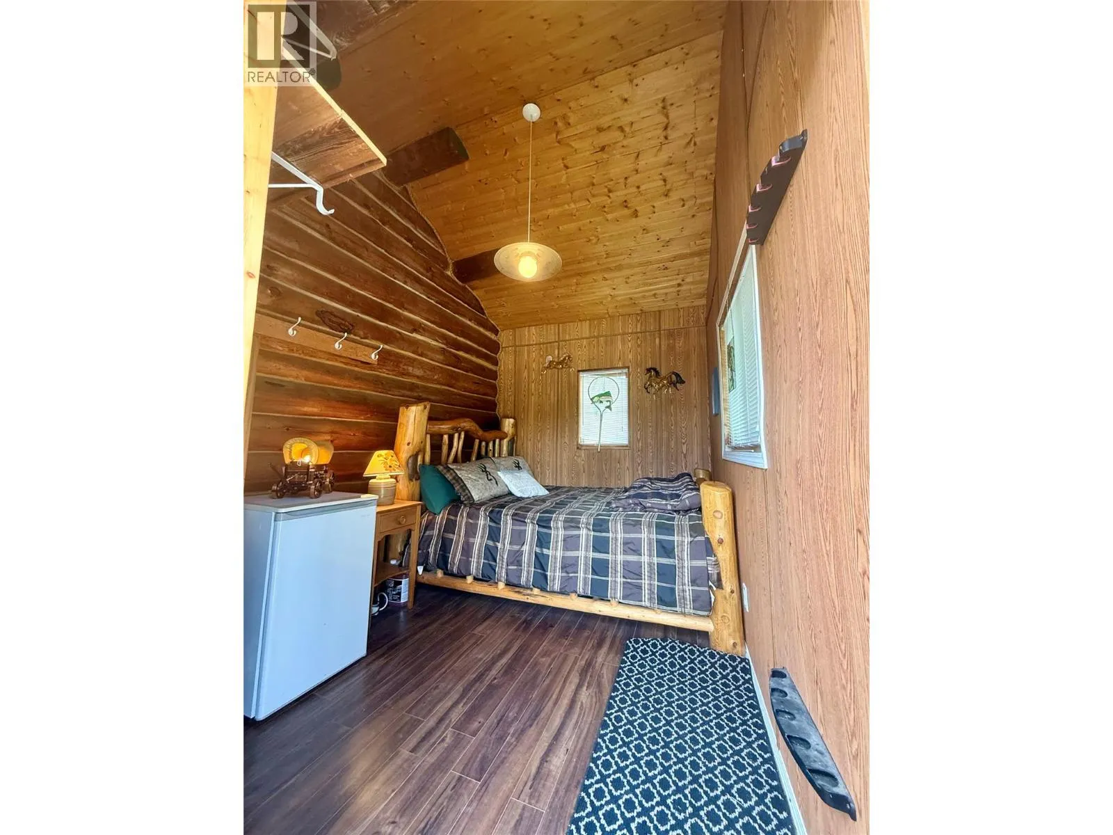 Cabin 4 Hatheume Lake Road