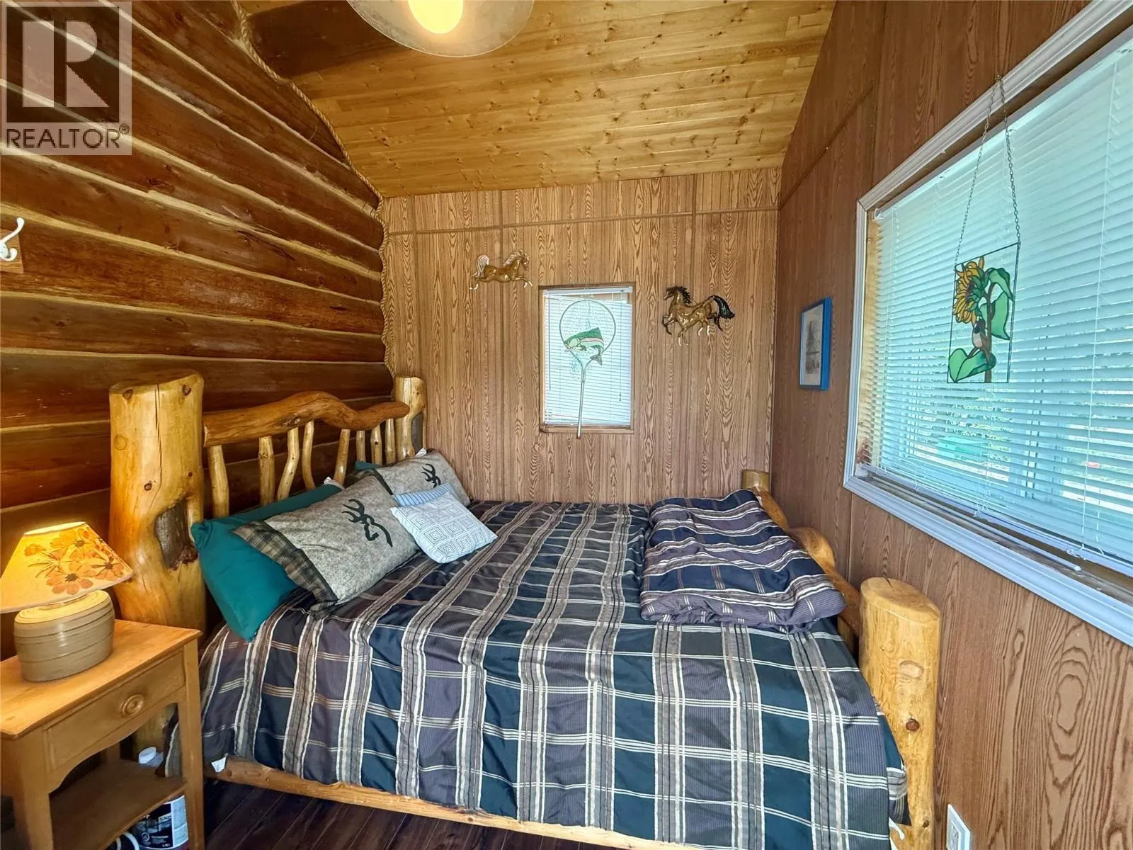 Cabin 4 Hatheume Lake Road