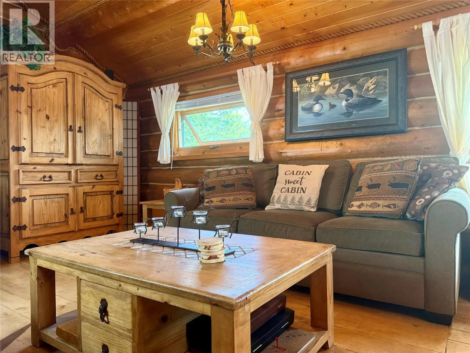 Cabin 4 Hatheume Lake Road