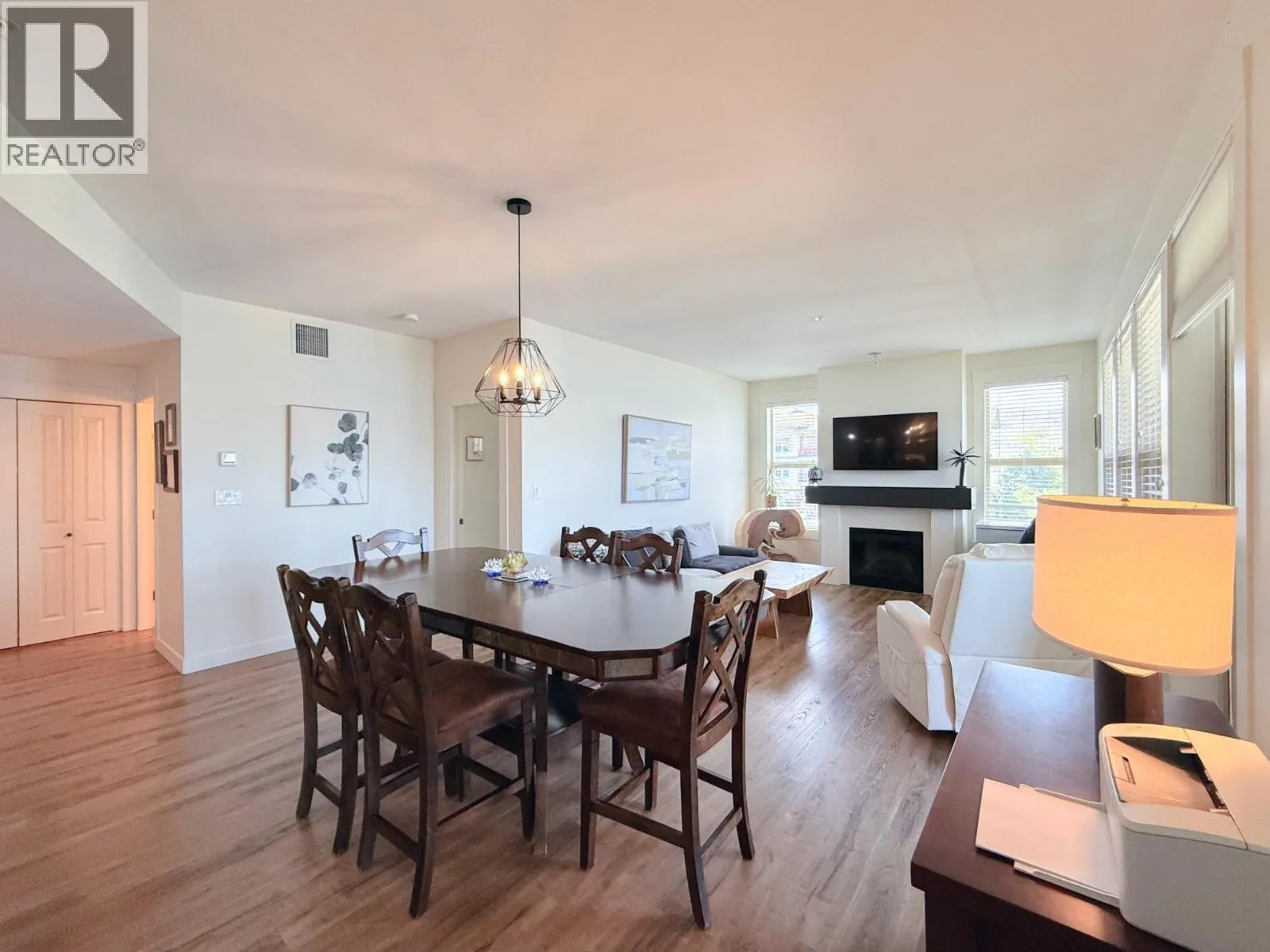 4200 Lakeshore Drive Unit# 241