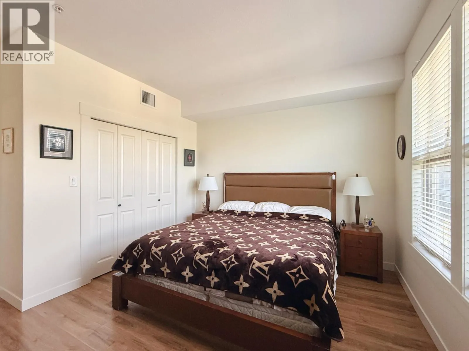 4200 Lakeshore Drive Unit# 241