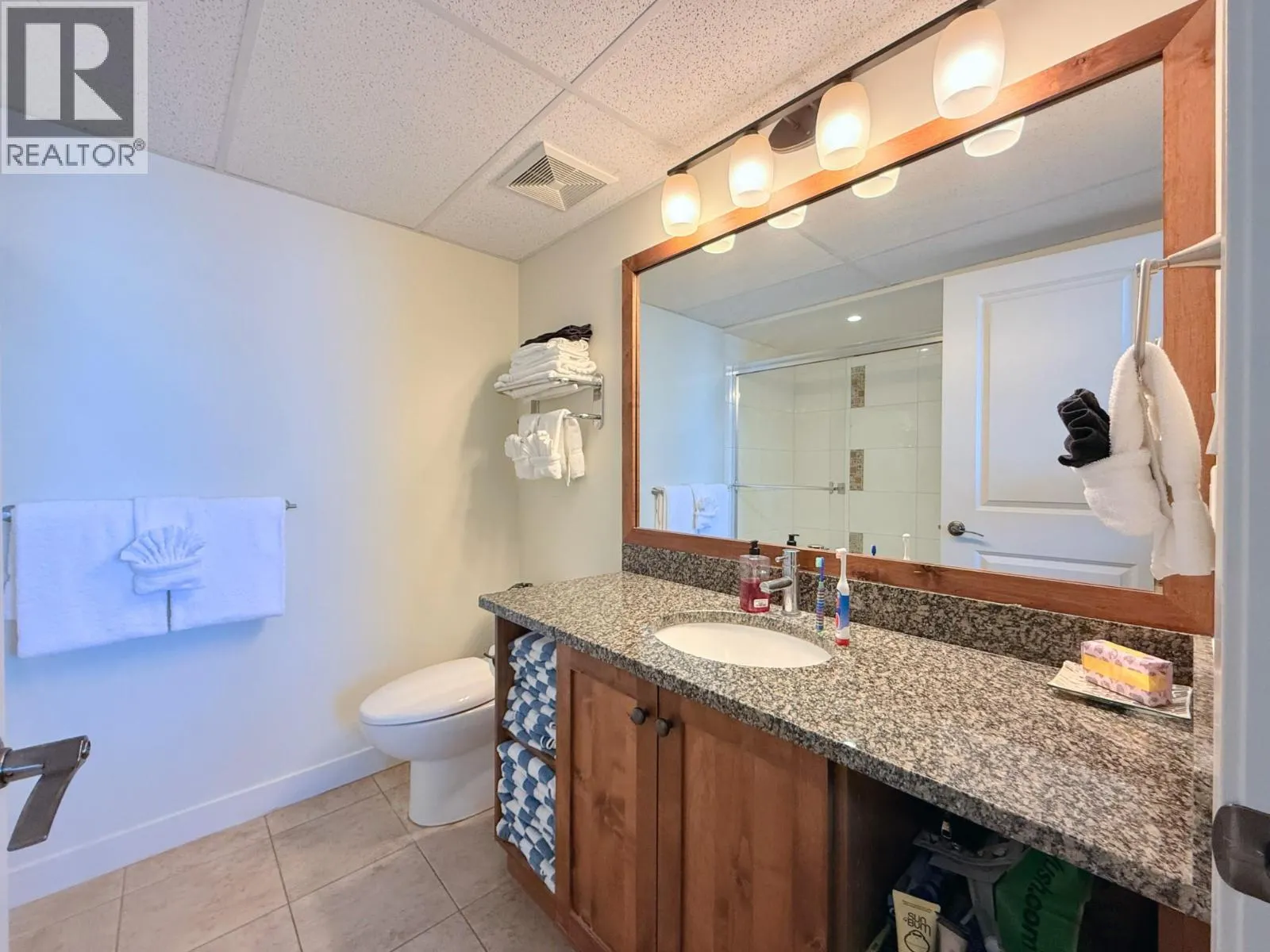 4200 Lakeshore Drive Unit# 241