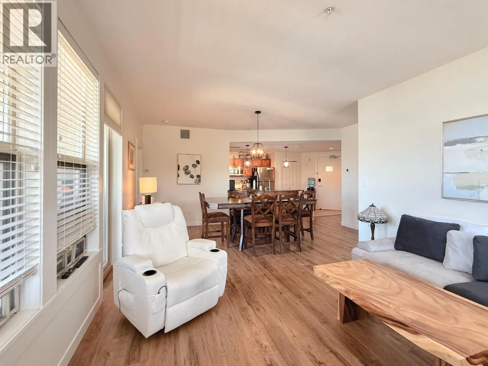 4200 Lakeshore Drive Unit# 241