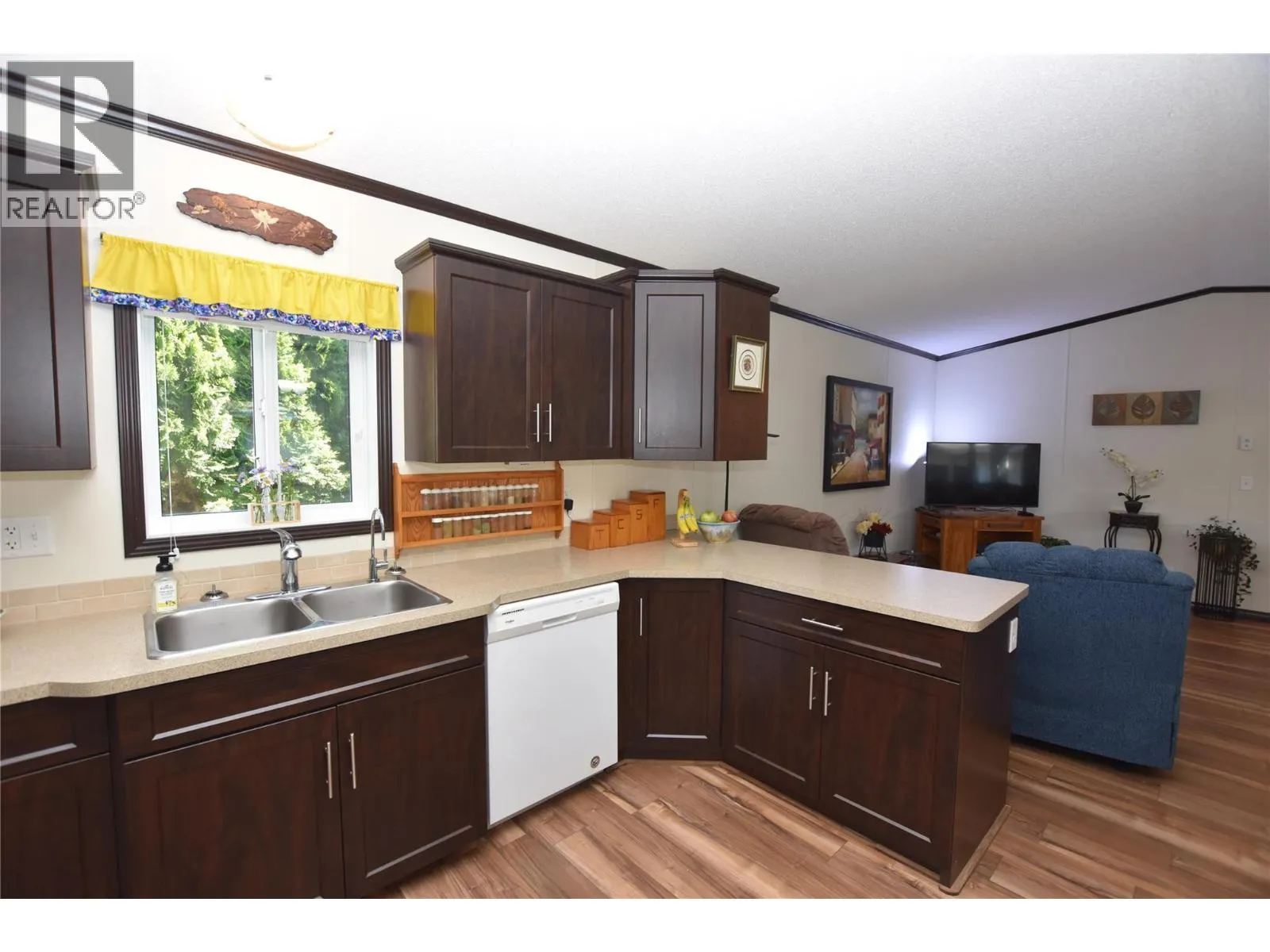 5484 25 Avenue Unit# 65