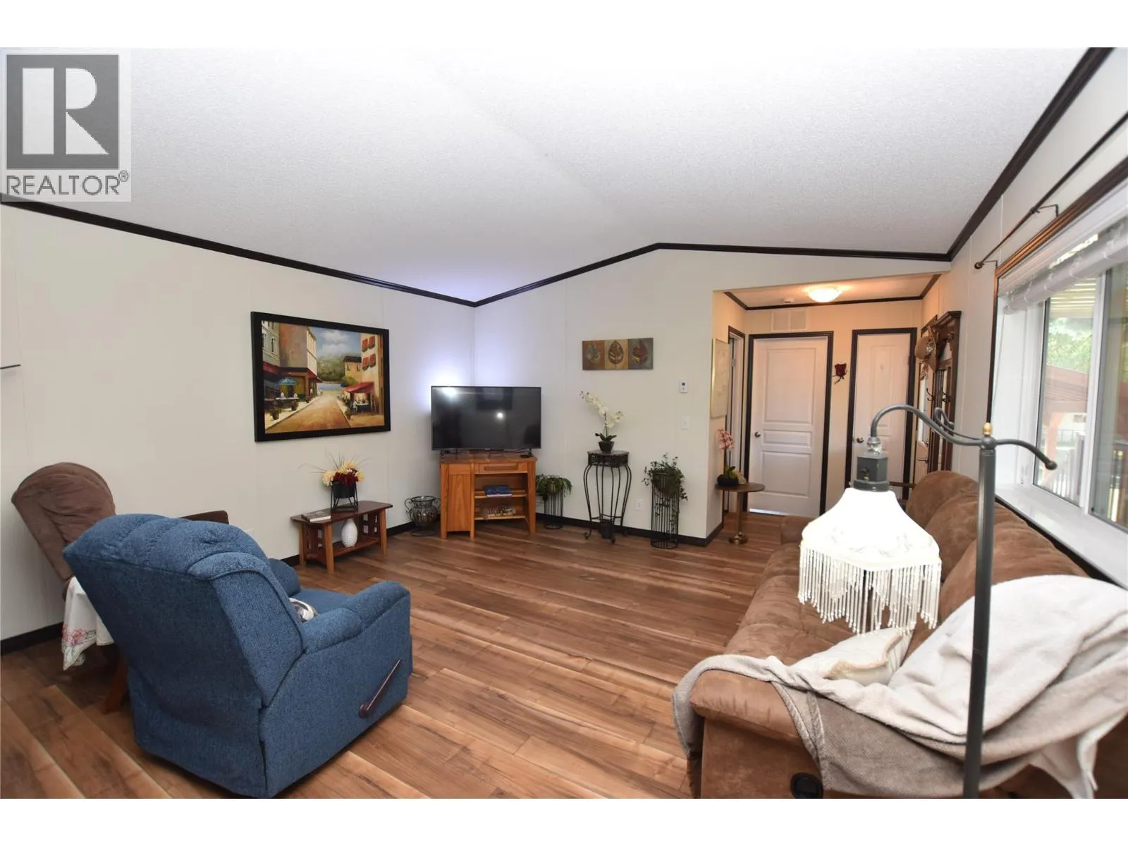 5484 25 Avenue Unit# 65