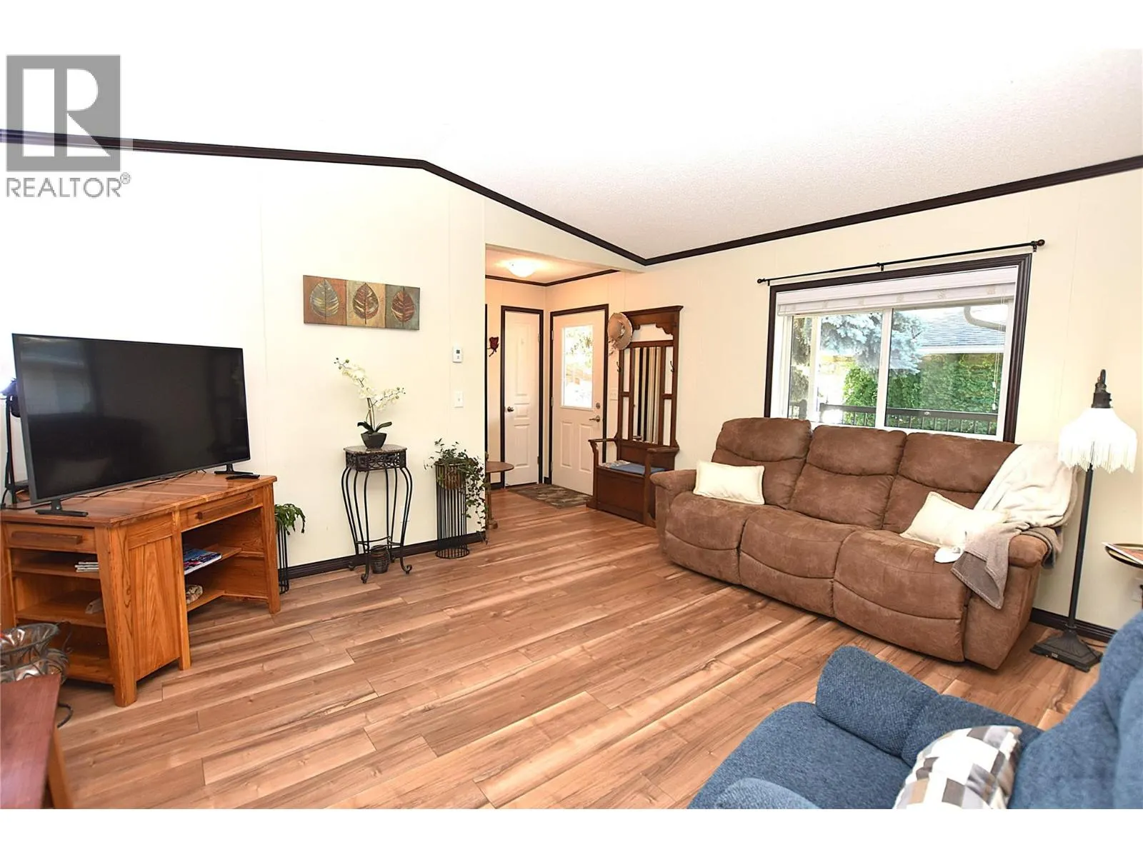 5484 25 Avenue Unit# 65