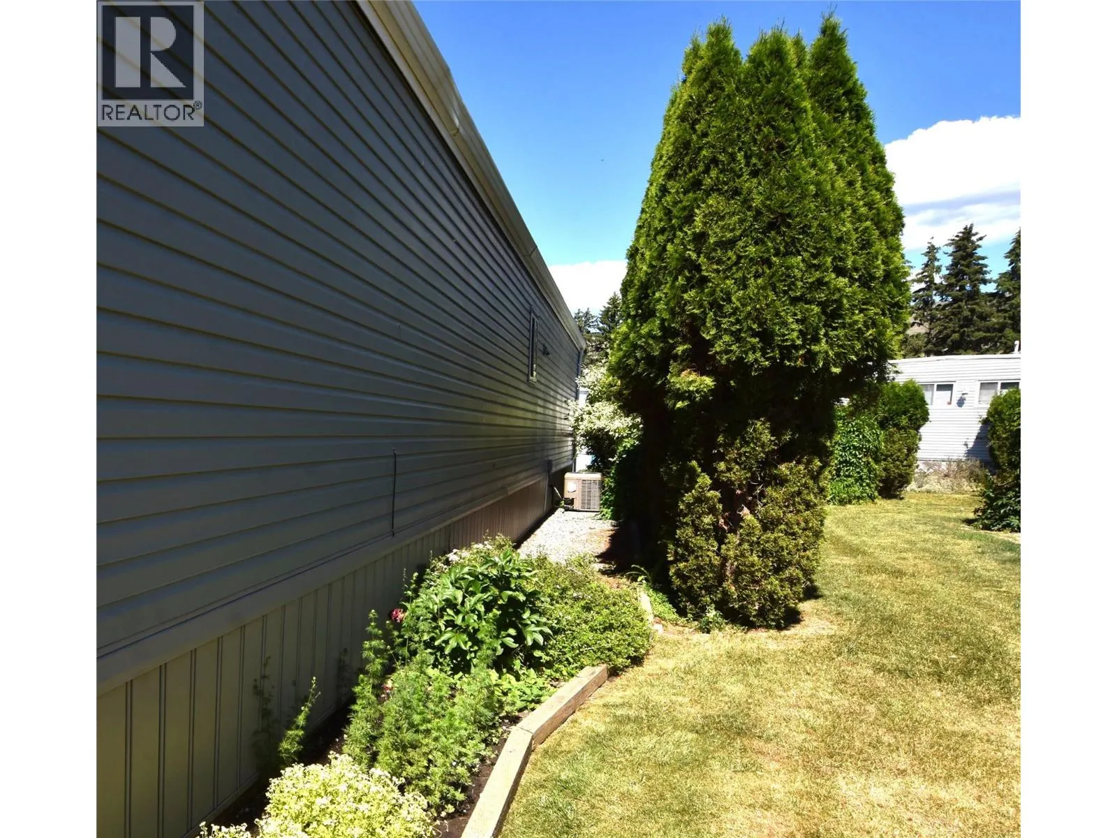 5484 25 Avenue Unit# 65