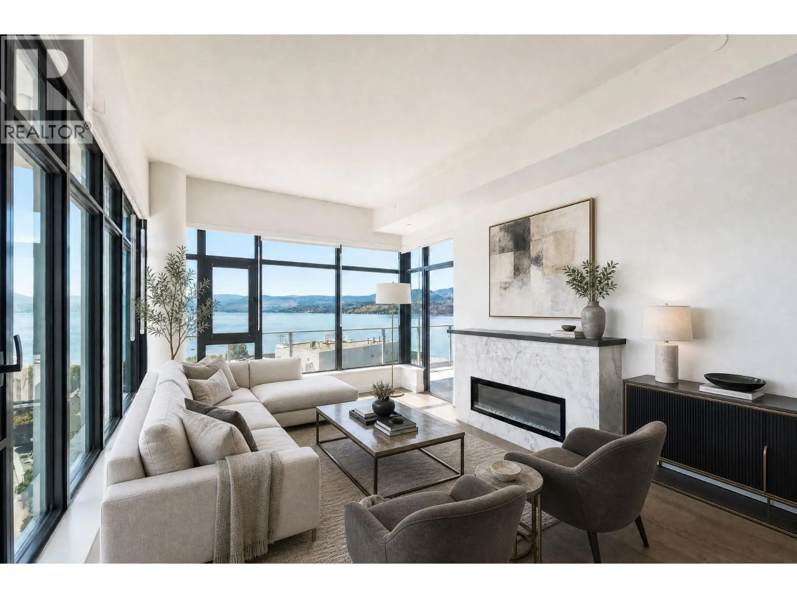 3700 Capozzi Road Unit# PH5