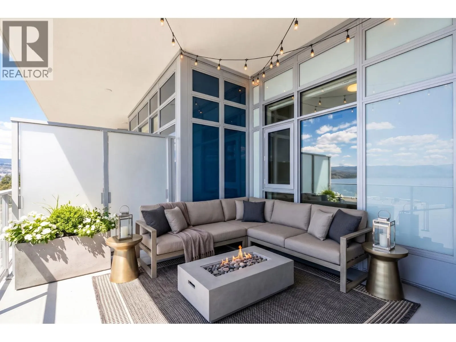 3700 Capozzi Road Unit# PH5