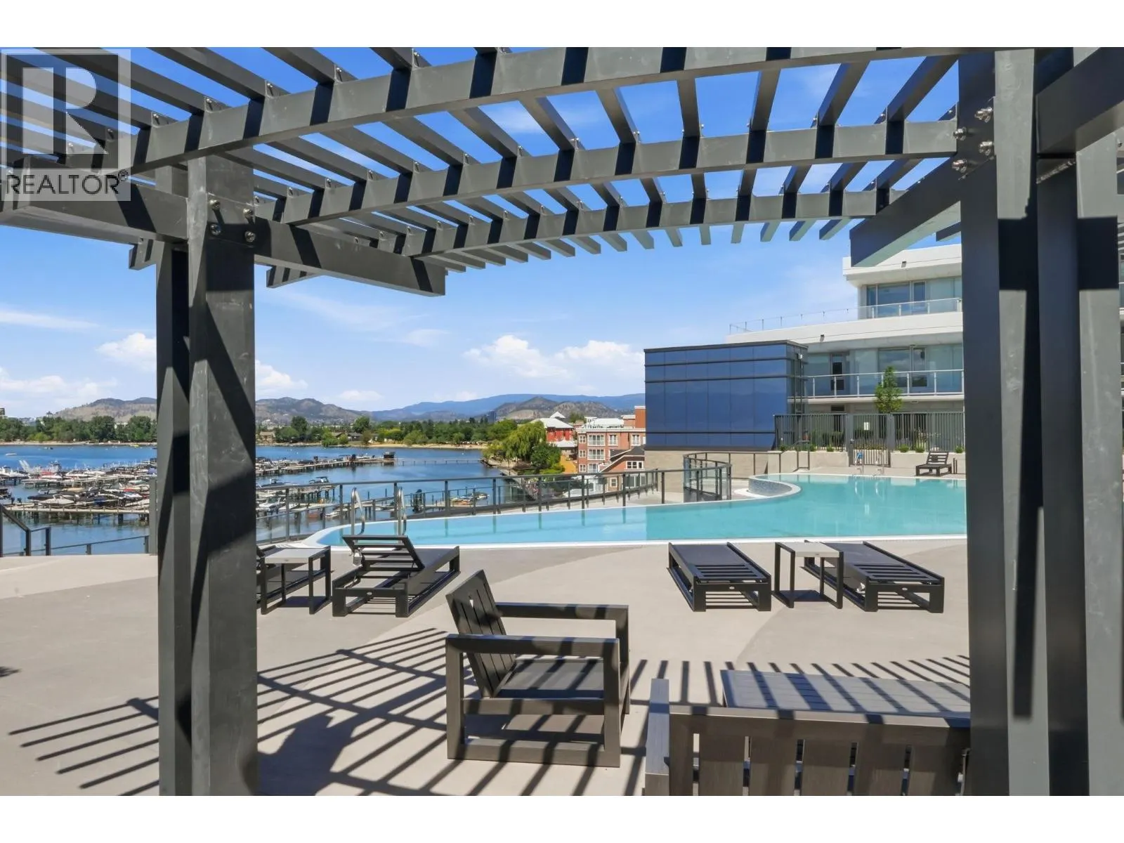 3700 Capozzi Road Unit# PH5