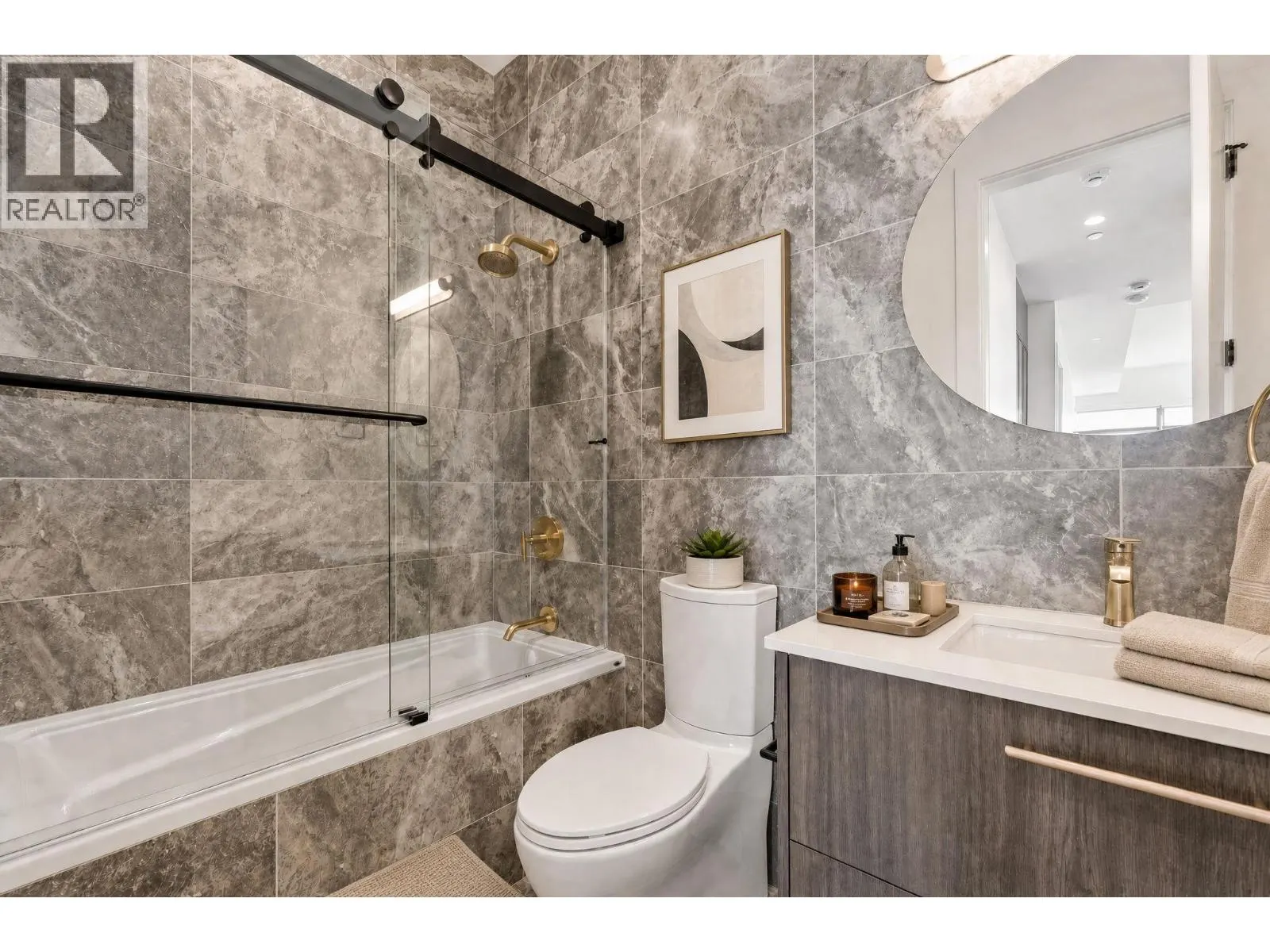 3700 Capozzi Road Unit# PH5