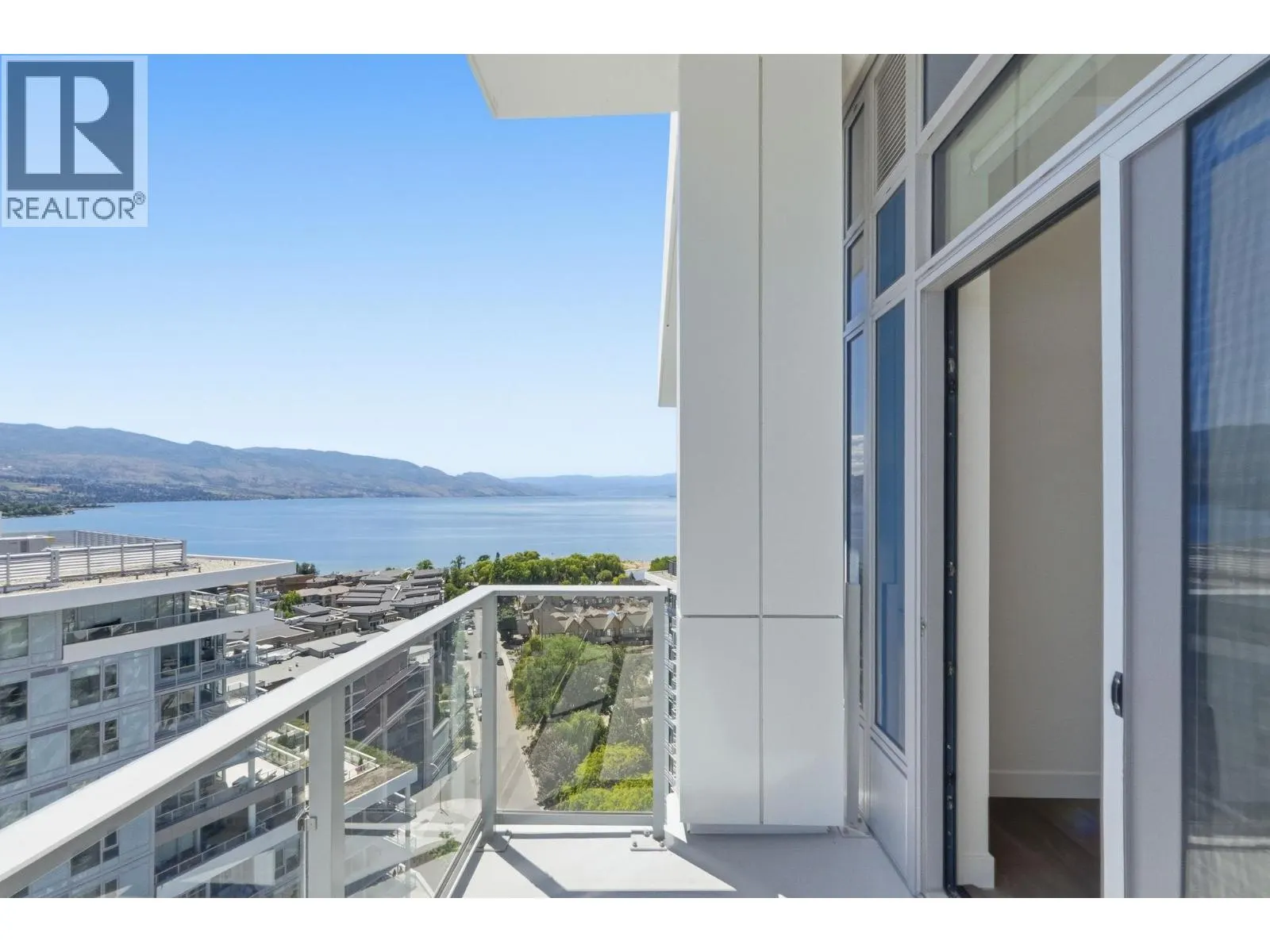 3700 Capozzi Road Unit# PH5
