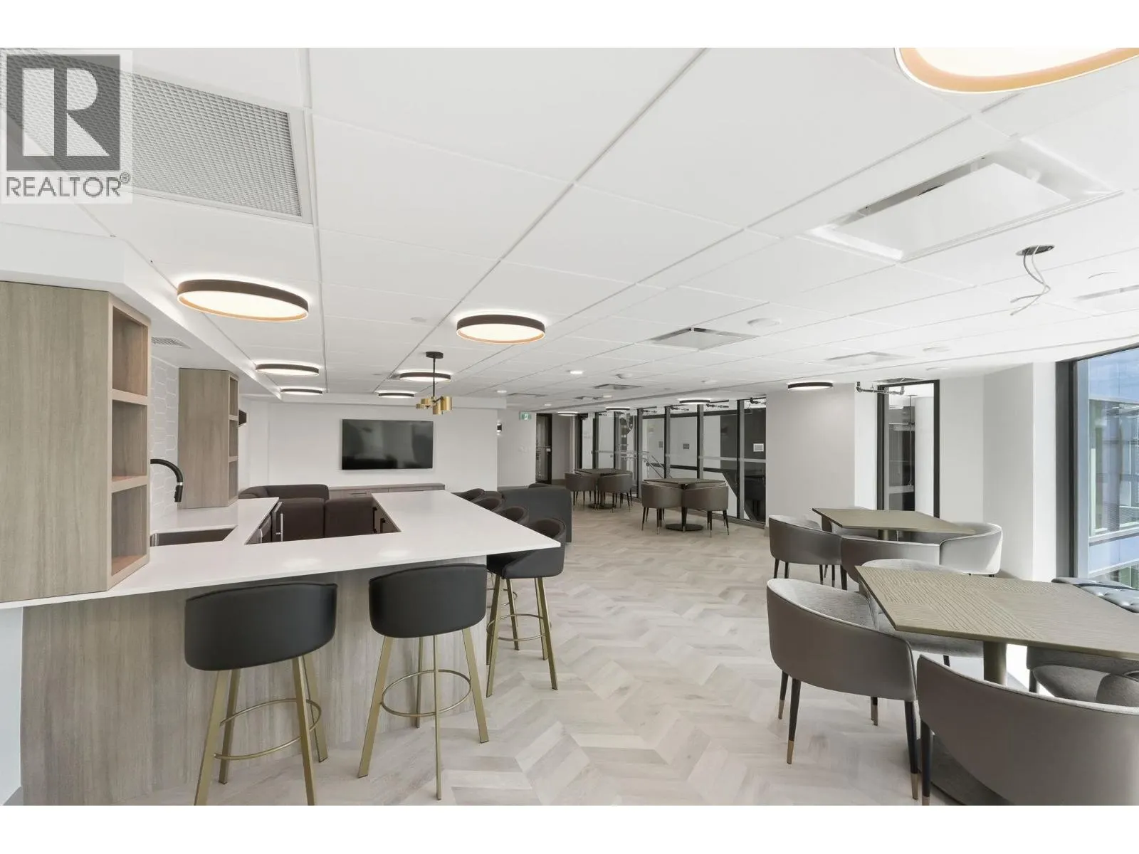 3700 Capozzi Road Unit# PH5