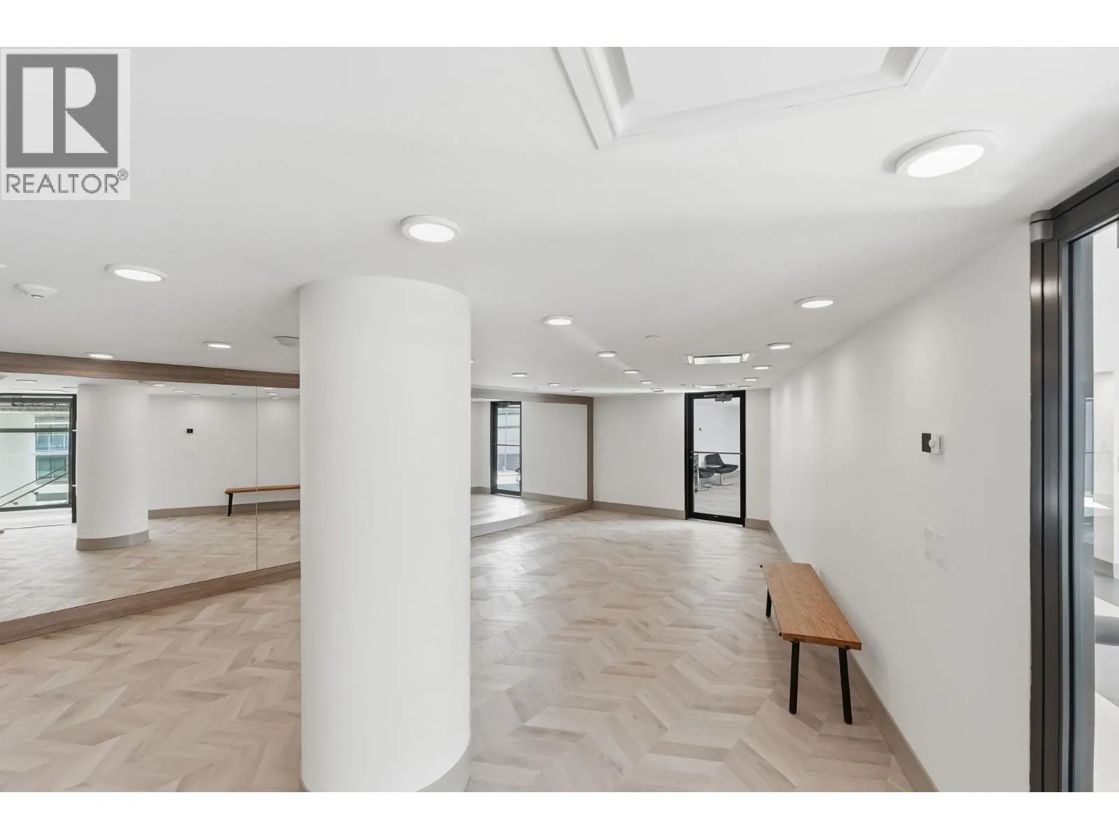 3700 Capozzi Road Unit# PH5
