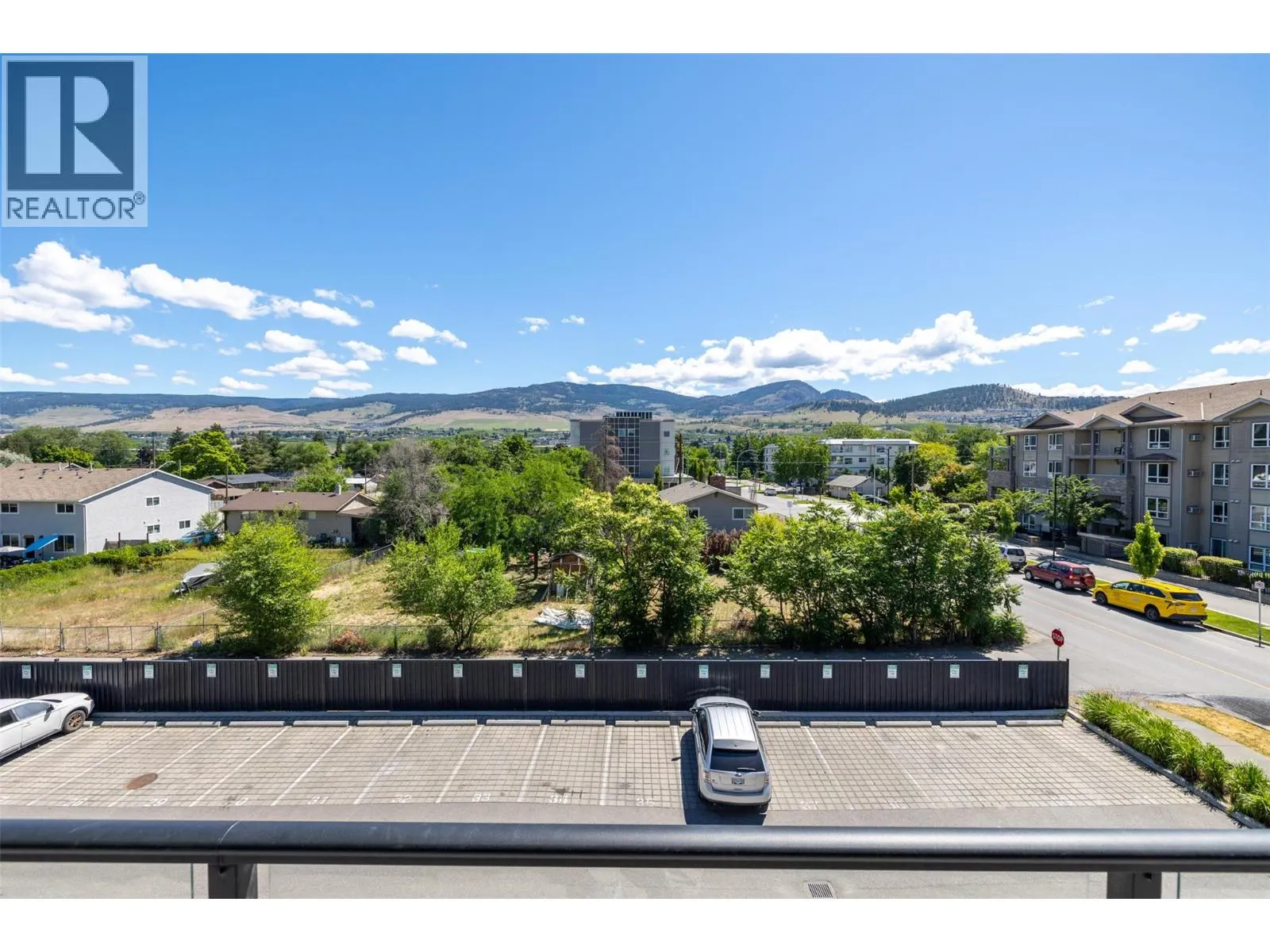 345 Dougall Road Unit# 325