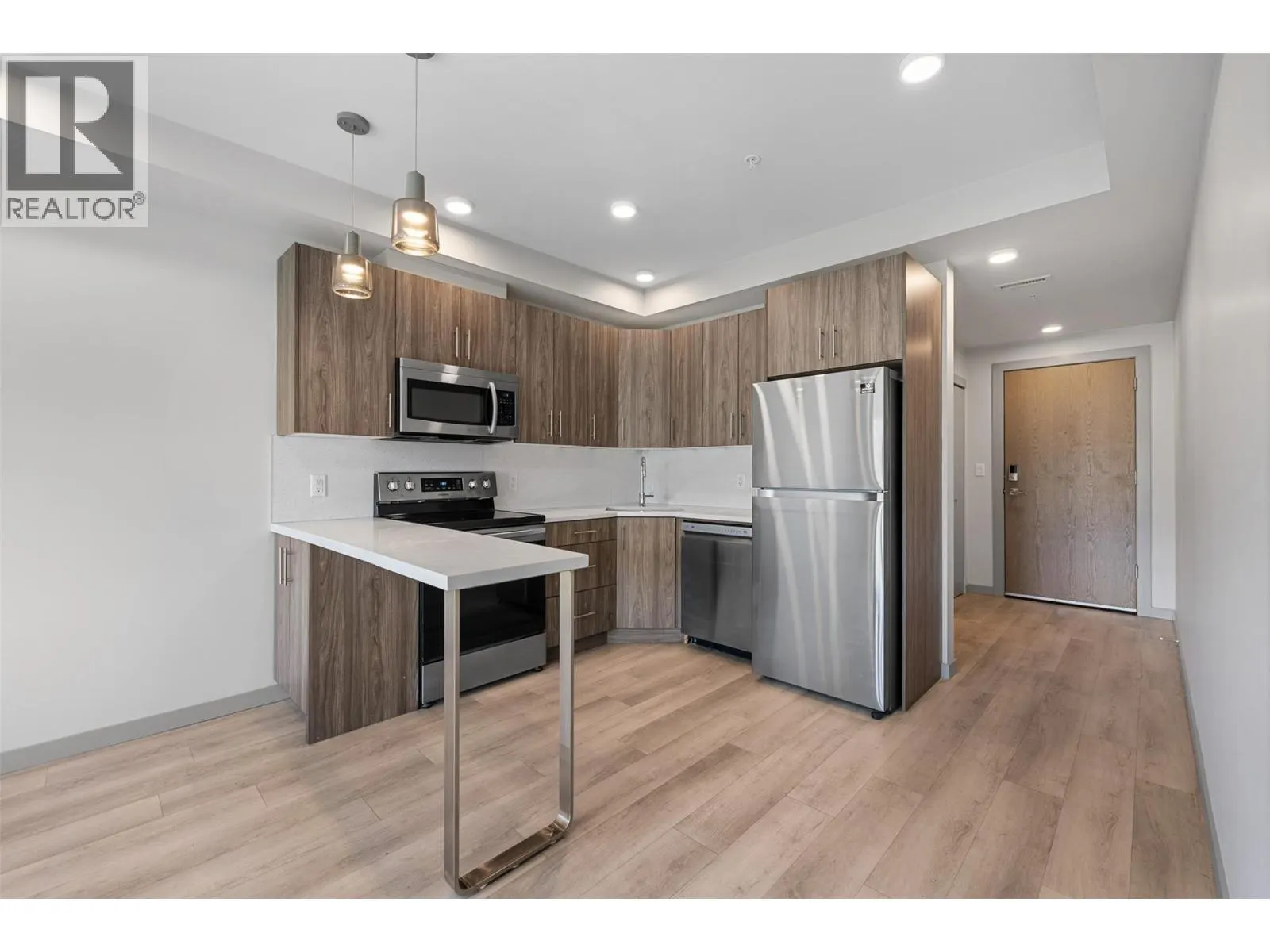 345 Dougall Road Unit# 325