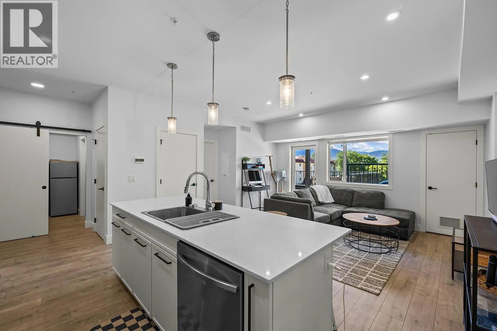 1220 Pacific Avenue Unit# 306