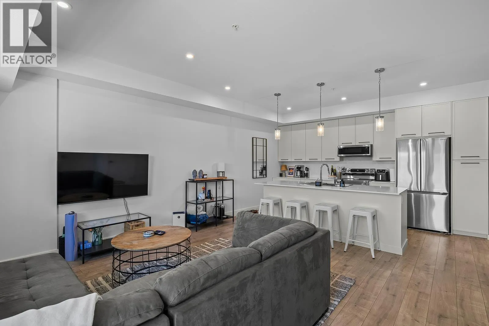 1220 Pacific Avenue Unit# 306