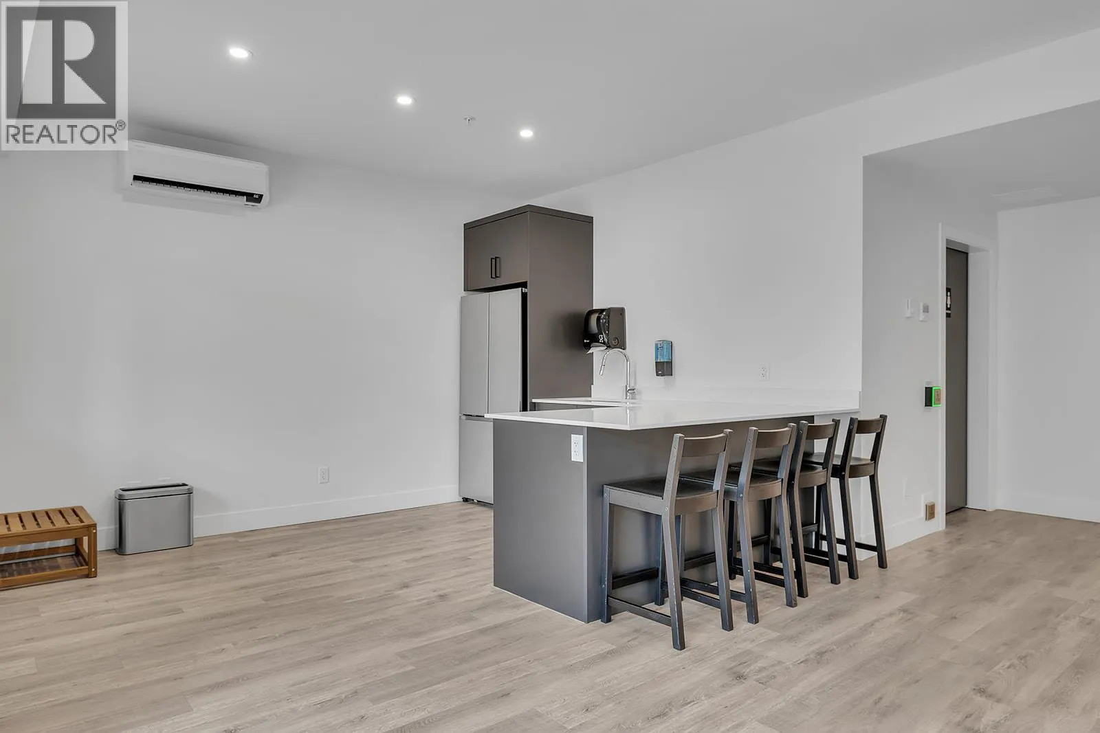 1220 Pacific Avenue Unit# 306