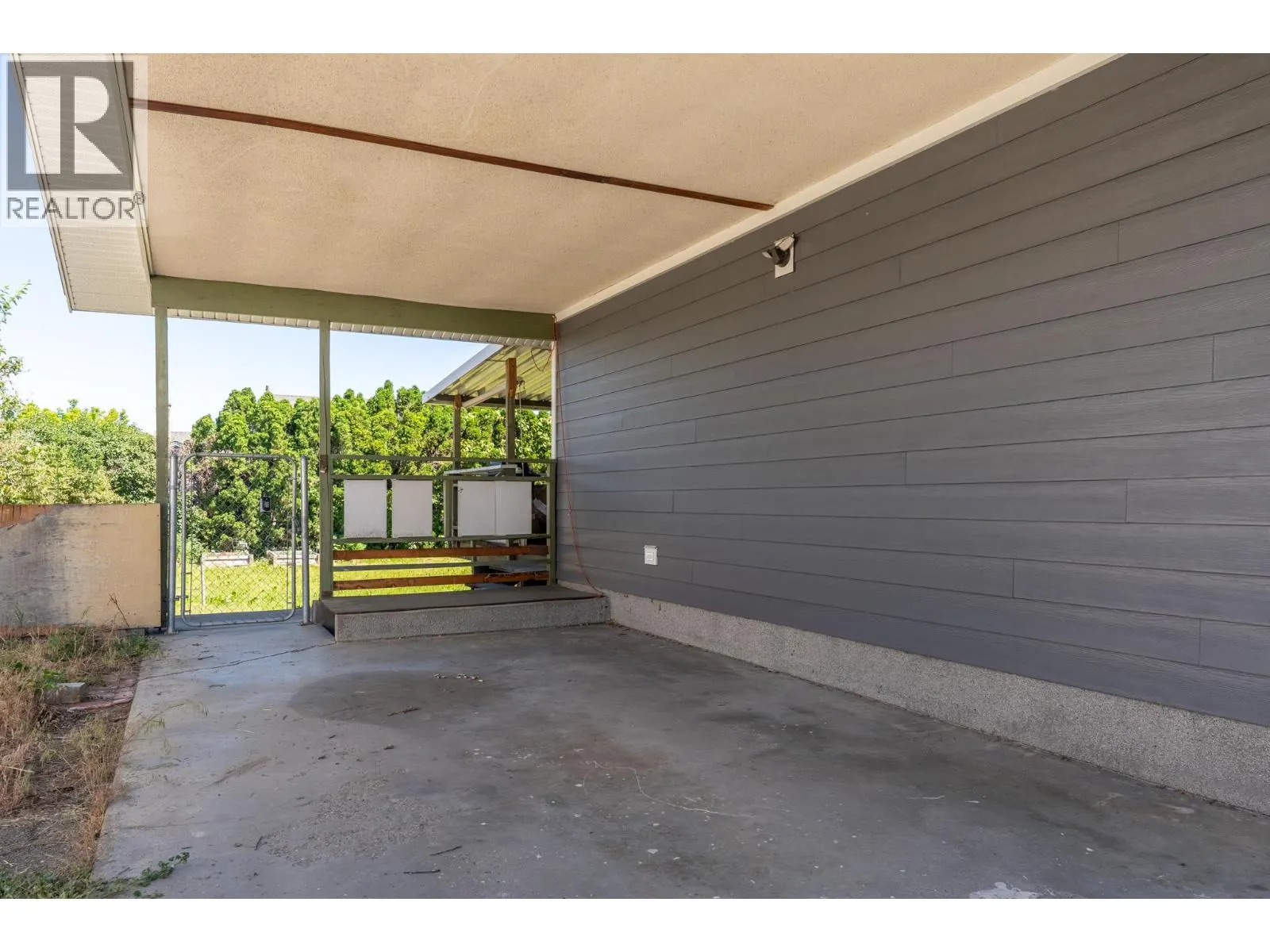 500 Mallach Road