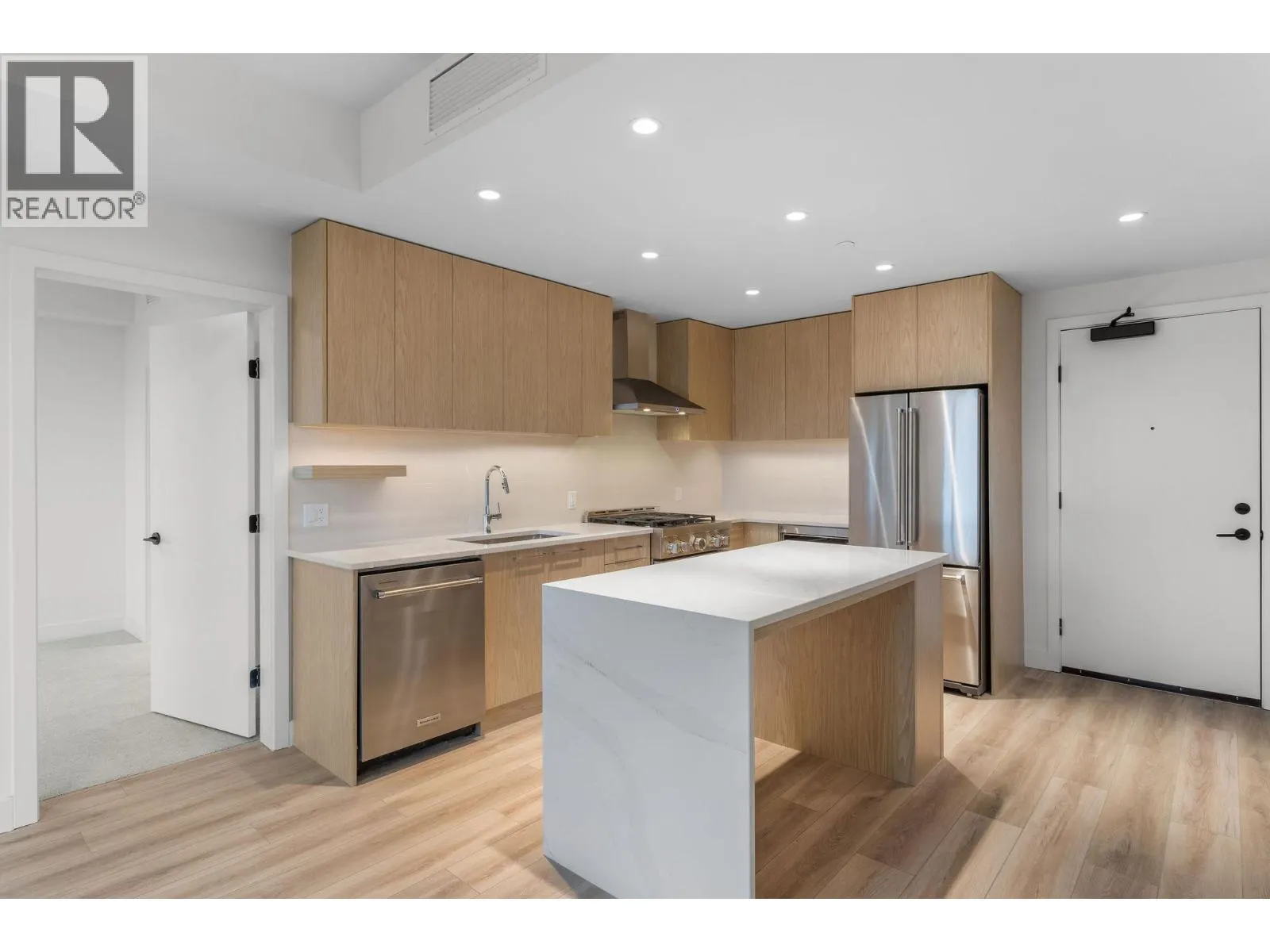 3051 Abbott Street Unit# 213